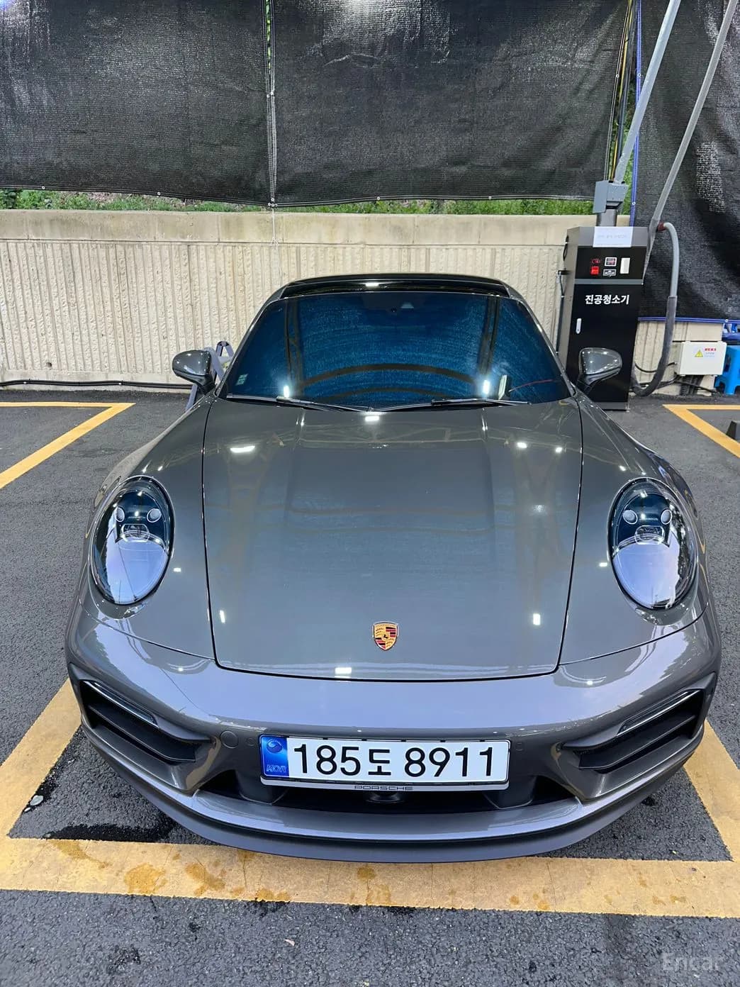 911 (992)