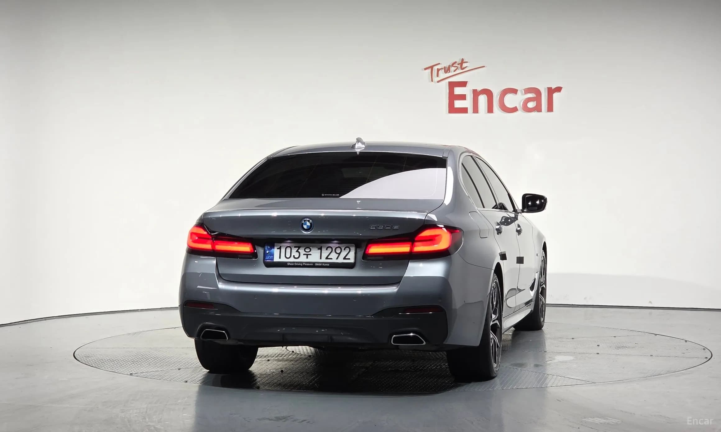 5 Series (G30)