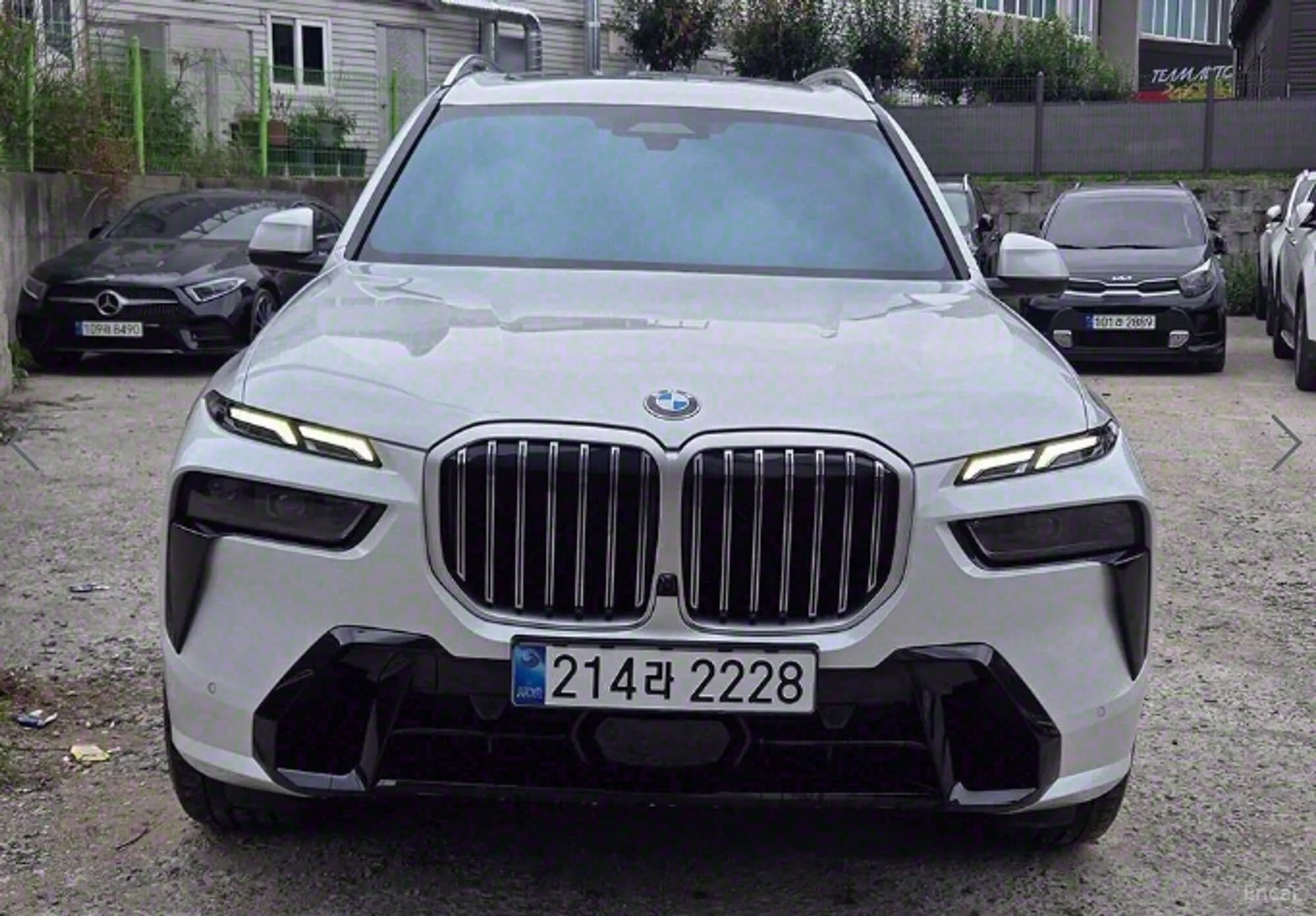 X7 (G07)