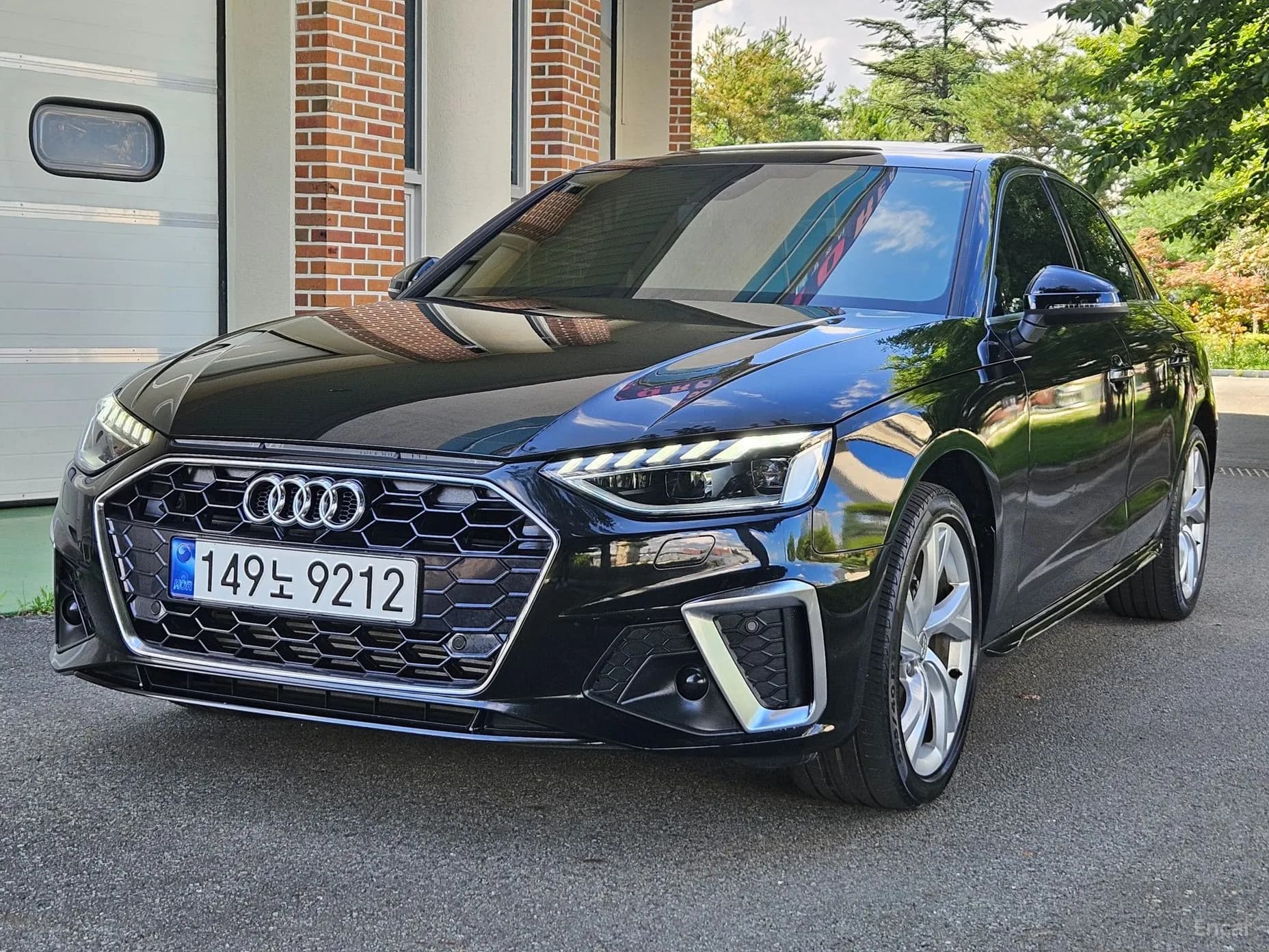 A4 (B9)