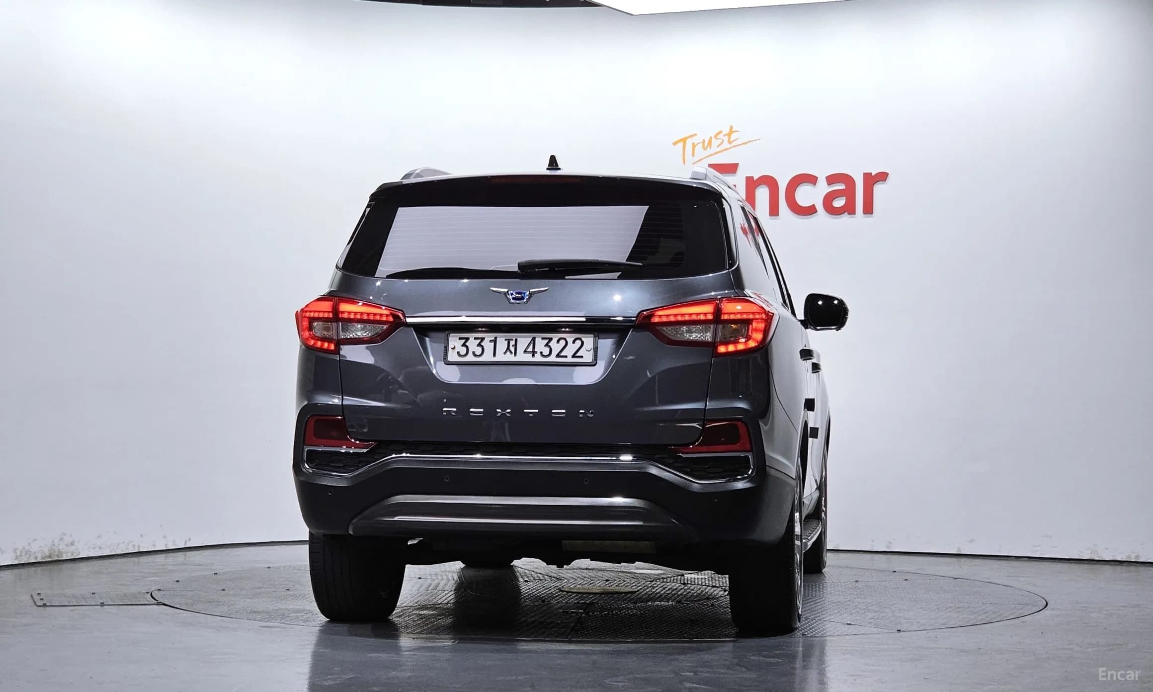 G4 Rexton