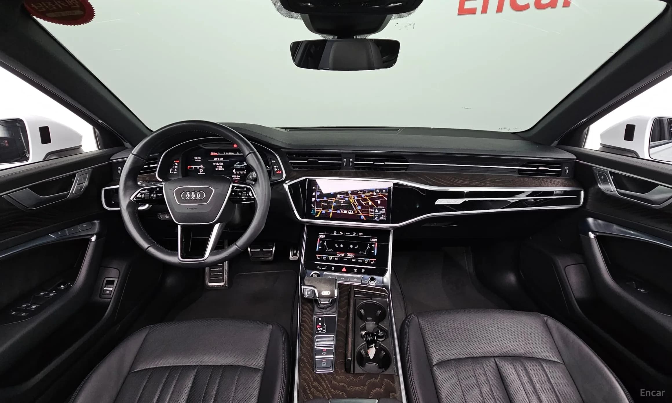 A6 (C8)