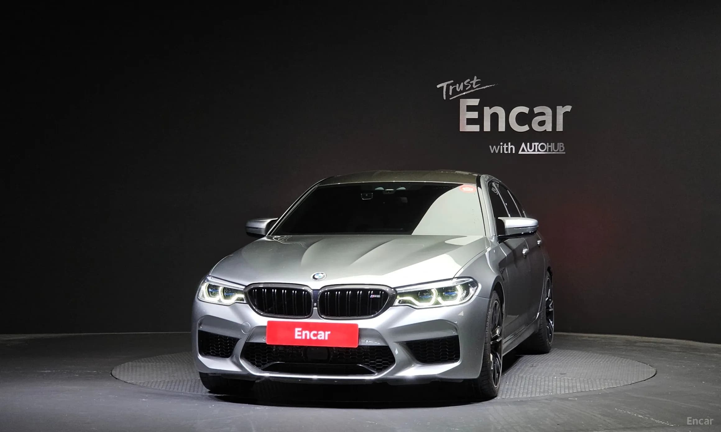 M5 (F90)