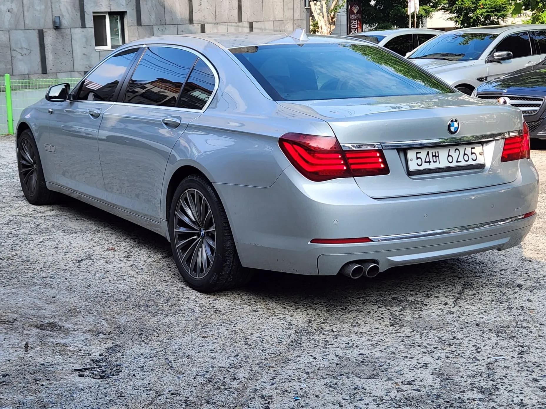 7 Series (F01)