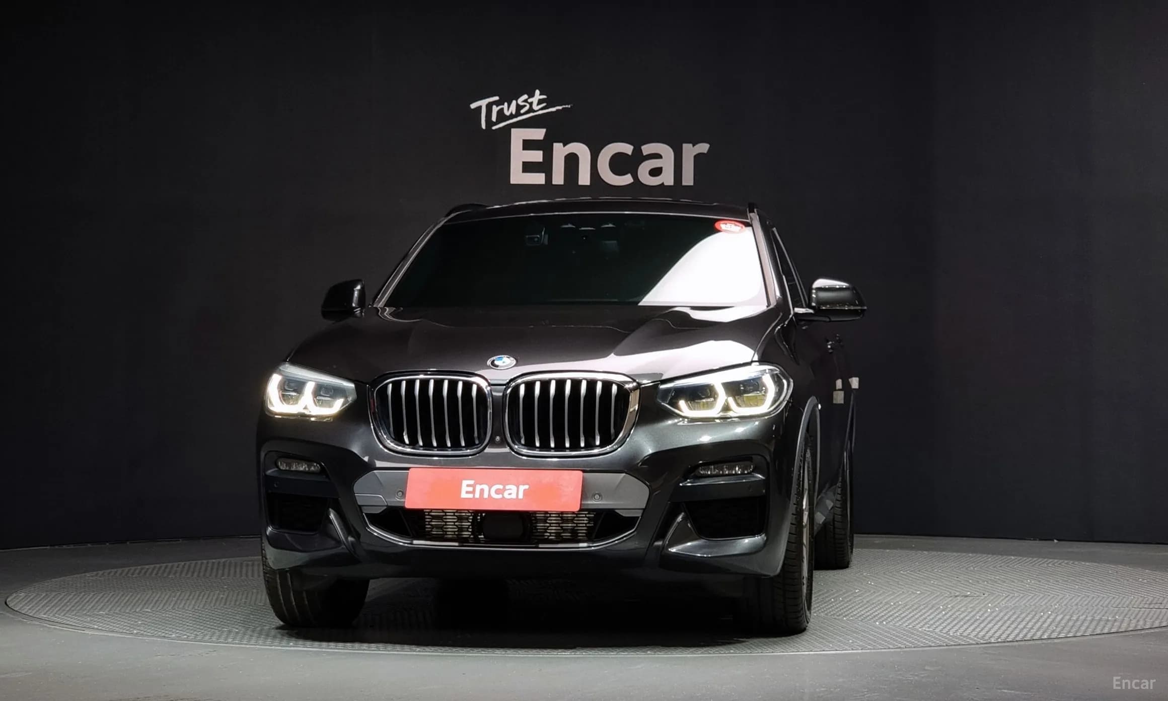 X4 (G02)