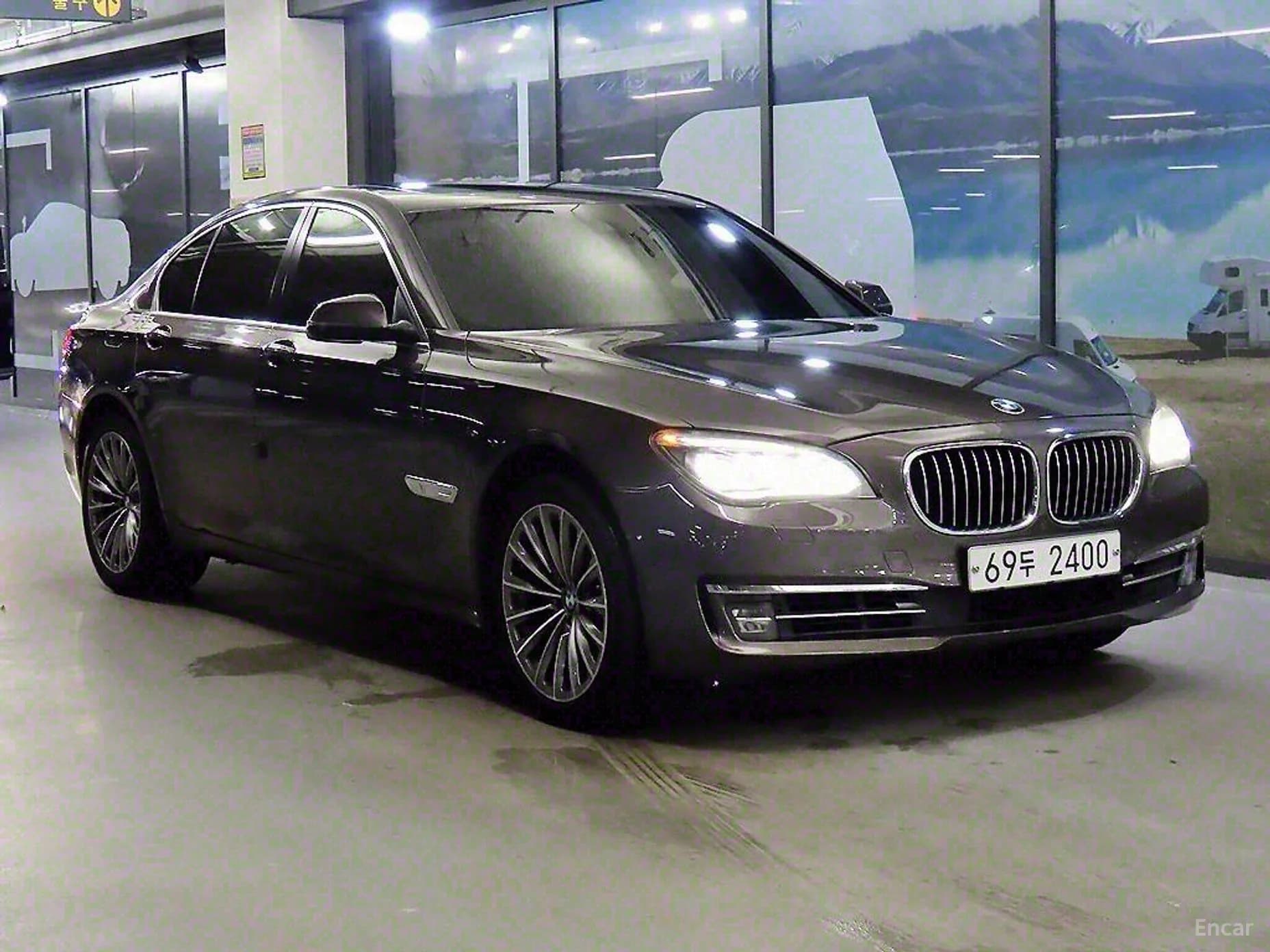 7 Series (F01)