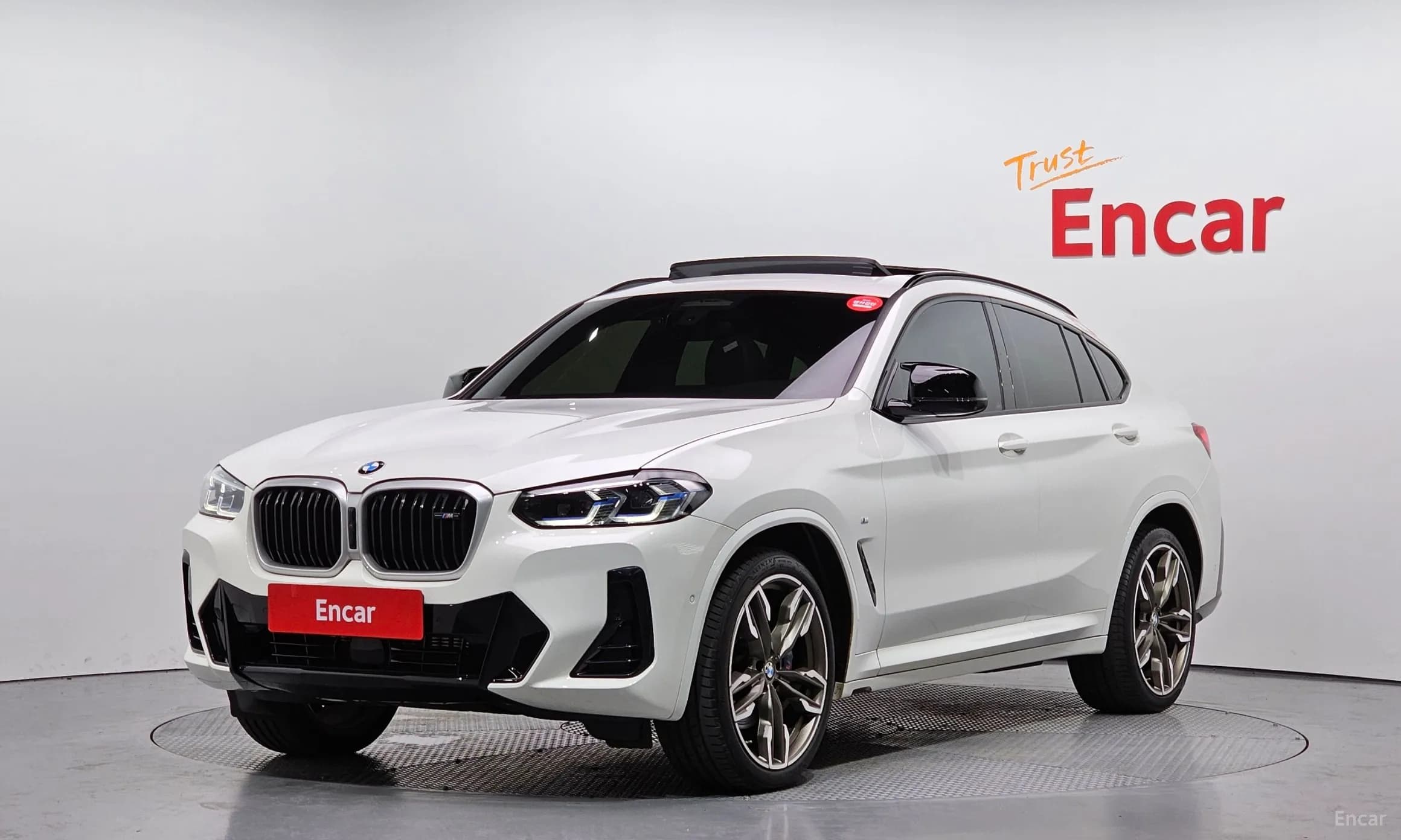 X4 (G02)