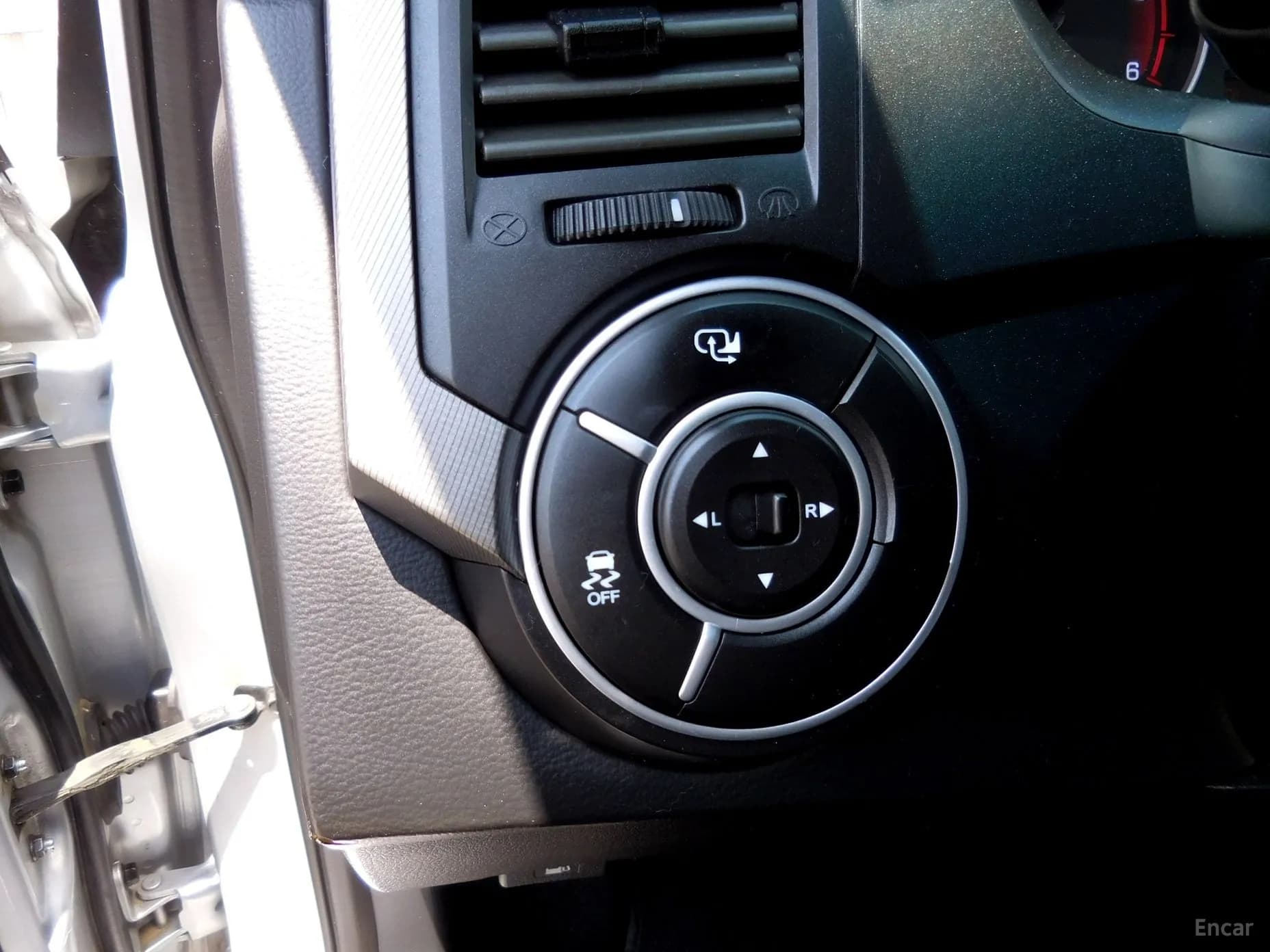 Korando Sports