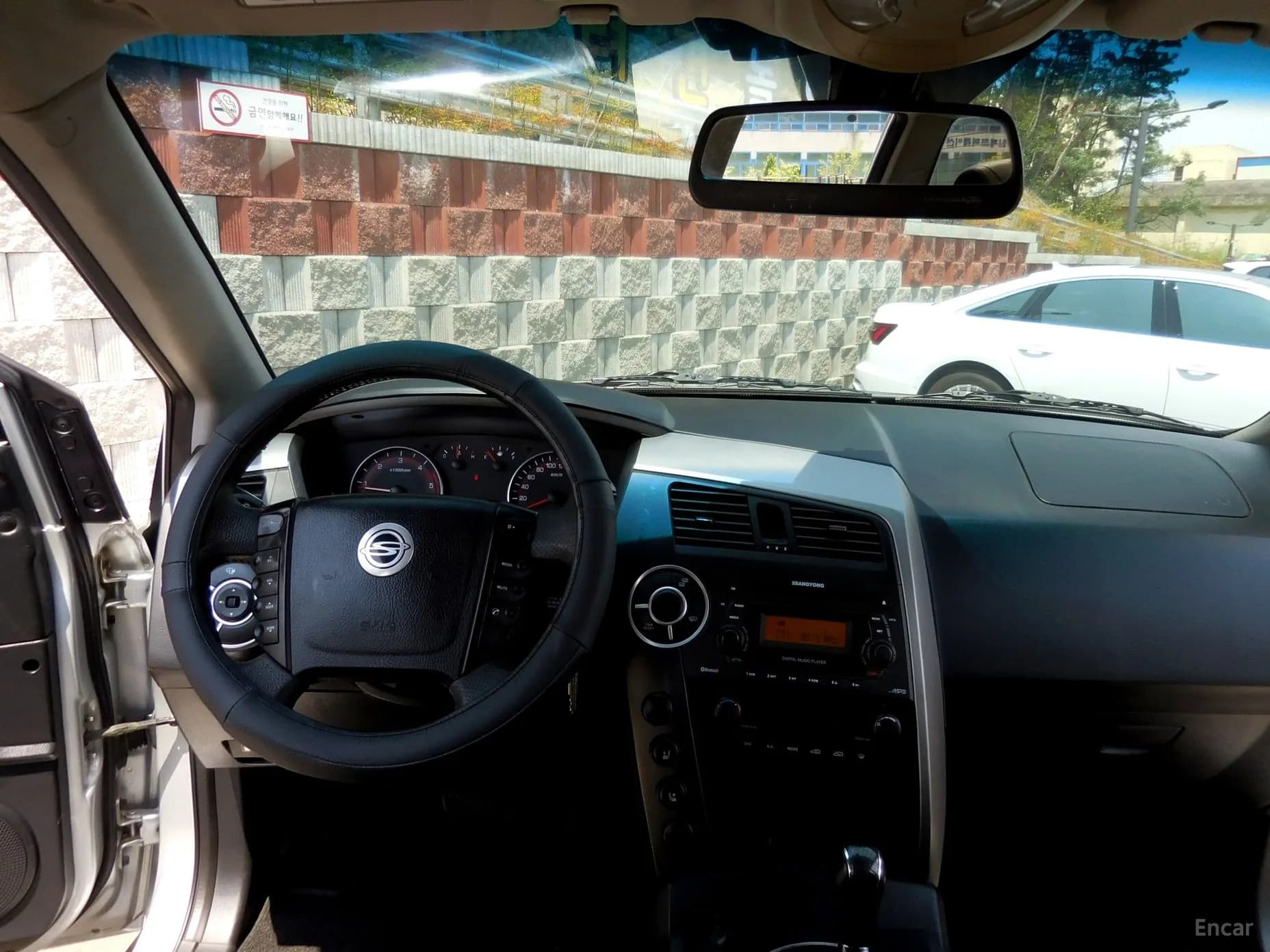 Korando Sports