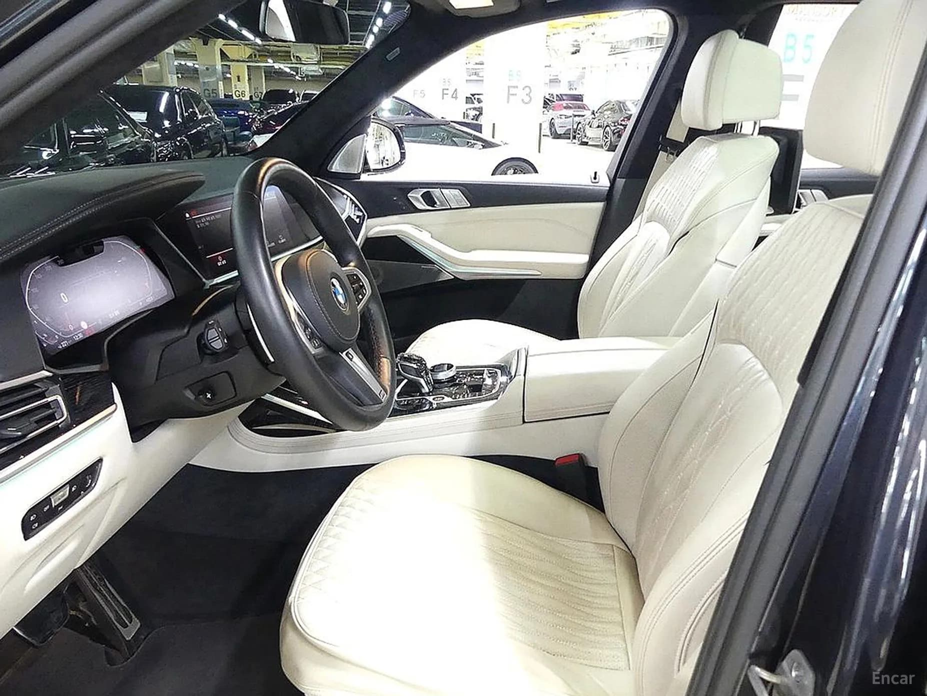 X7 (G07)