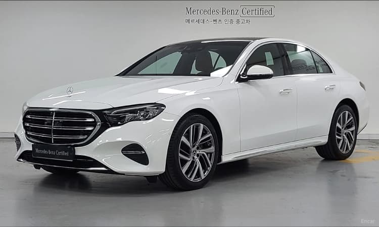 E-Class W214