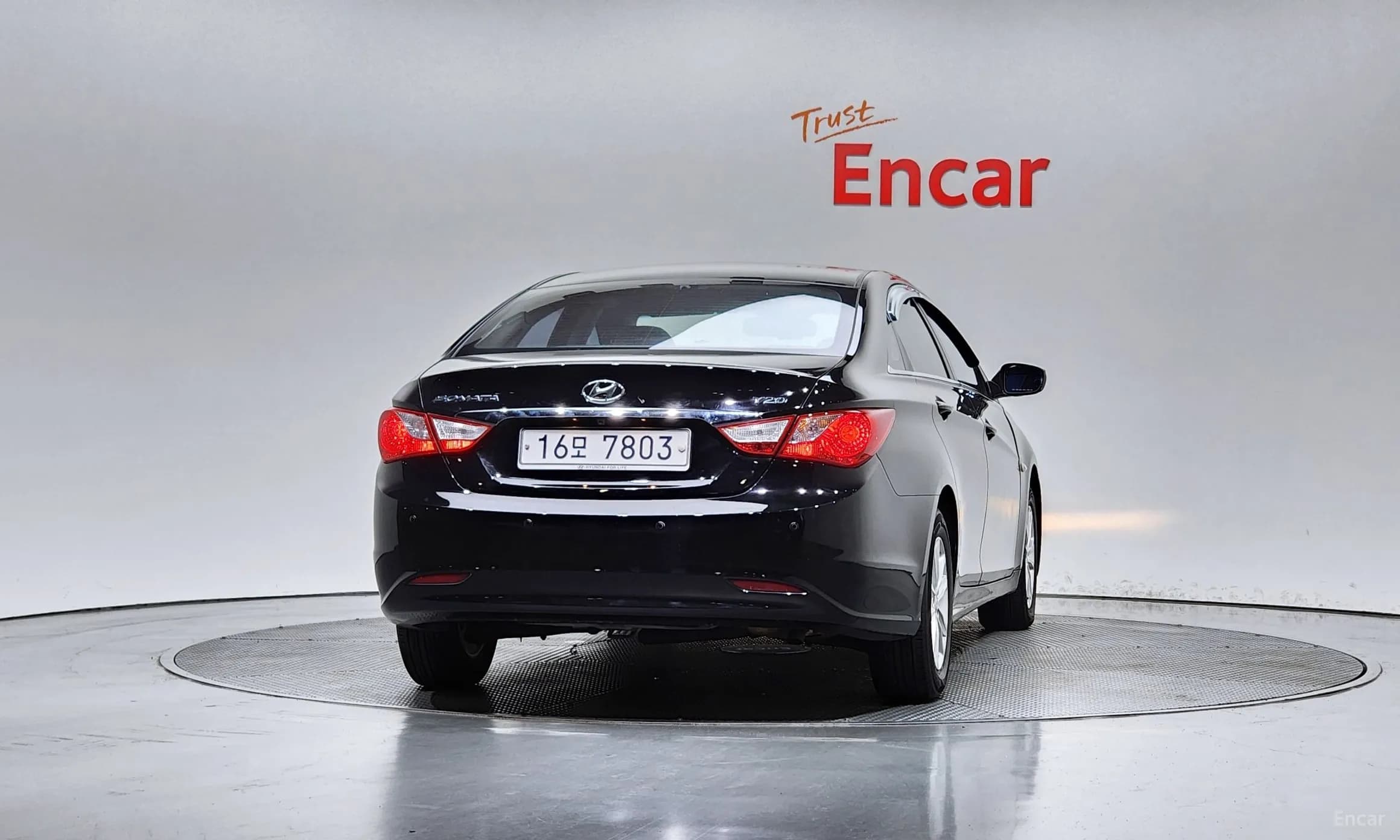YF Sonata