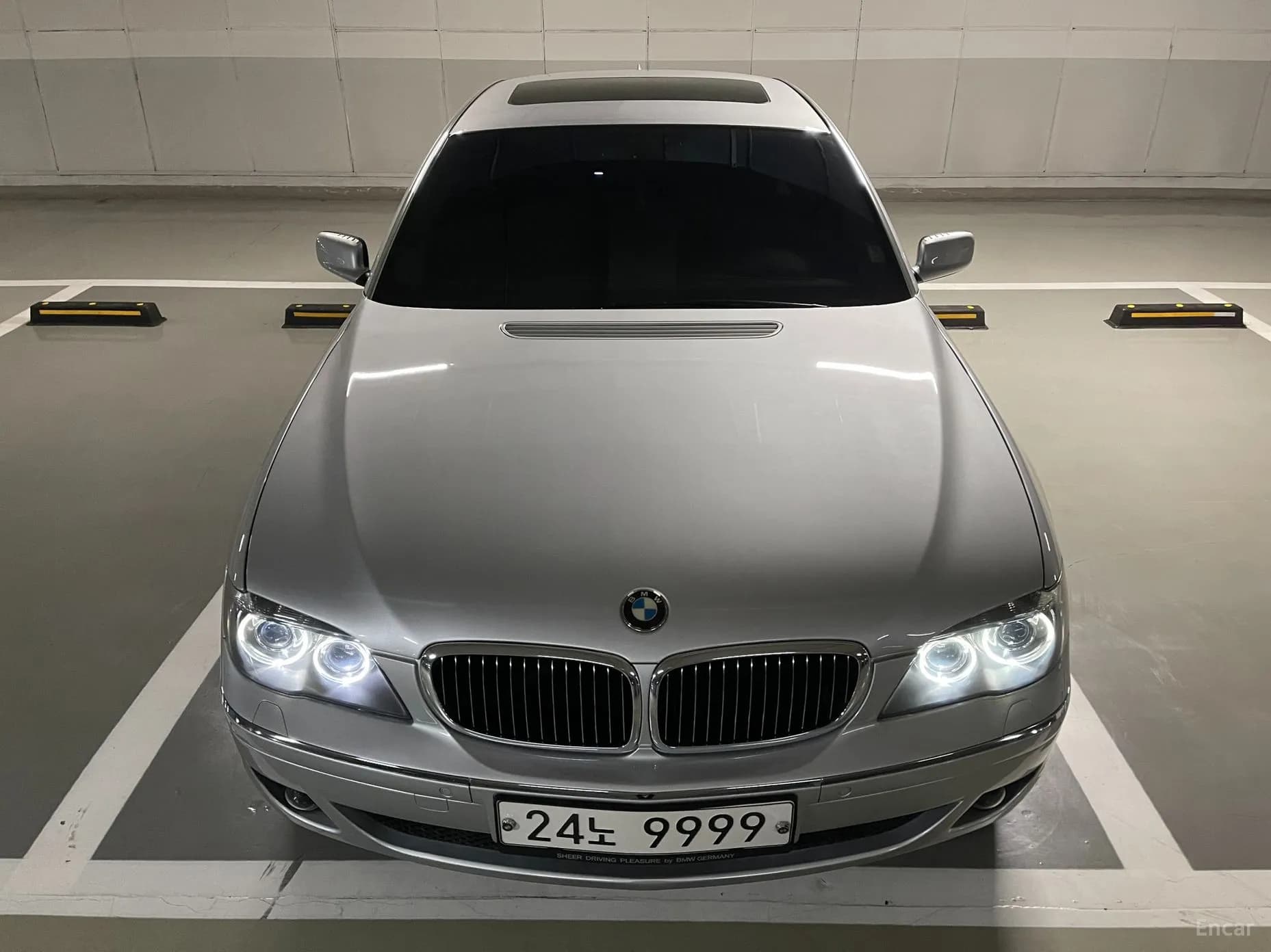 7 Series (E65)