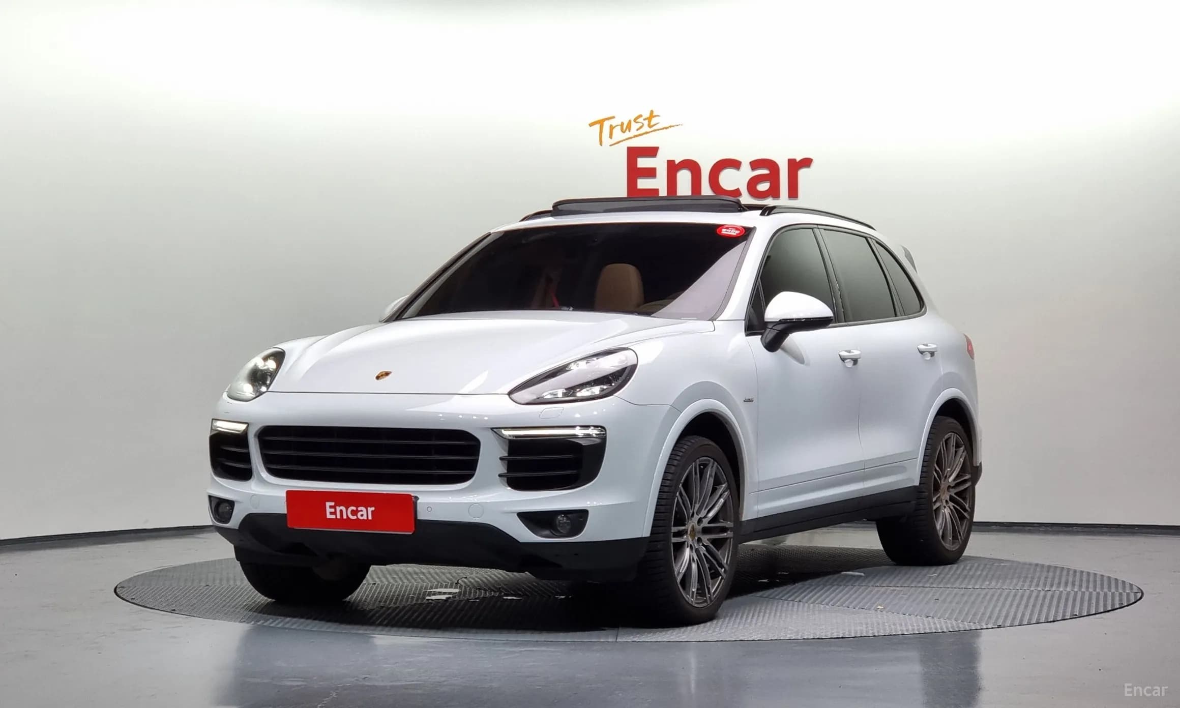 New Cayenne