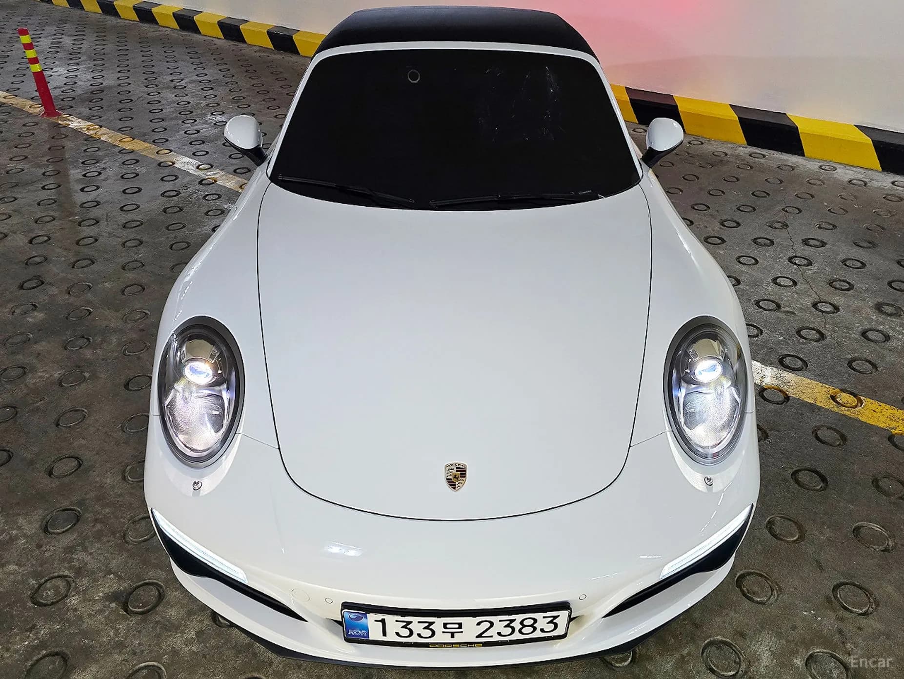 910