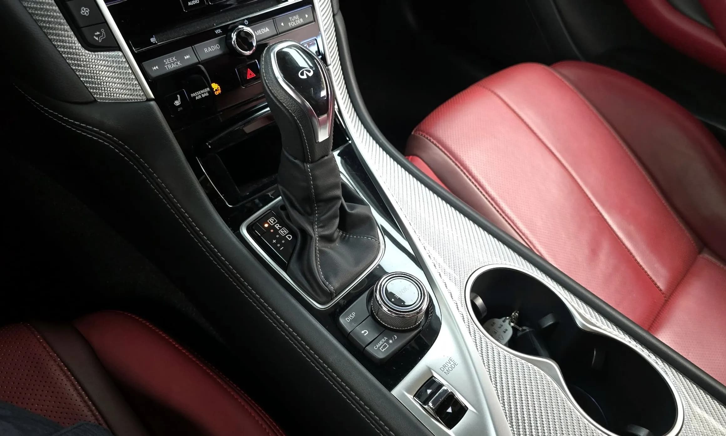 Q60 (CV37)