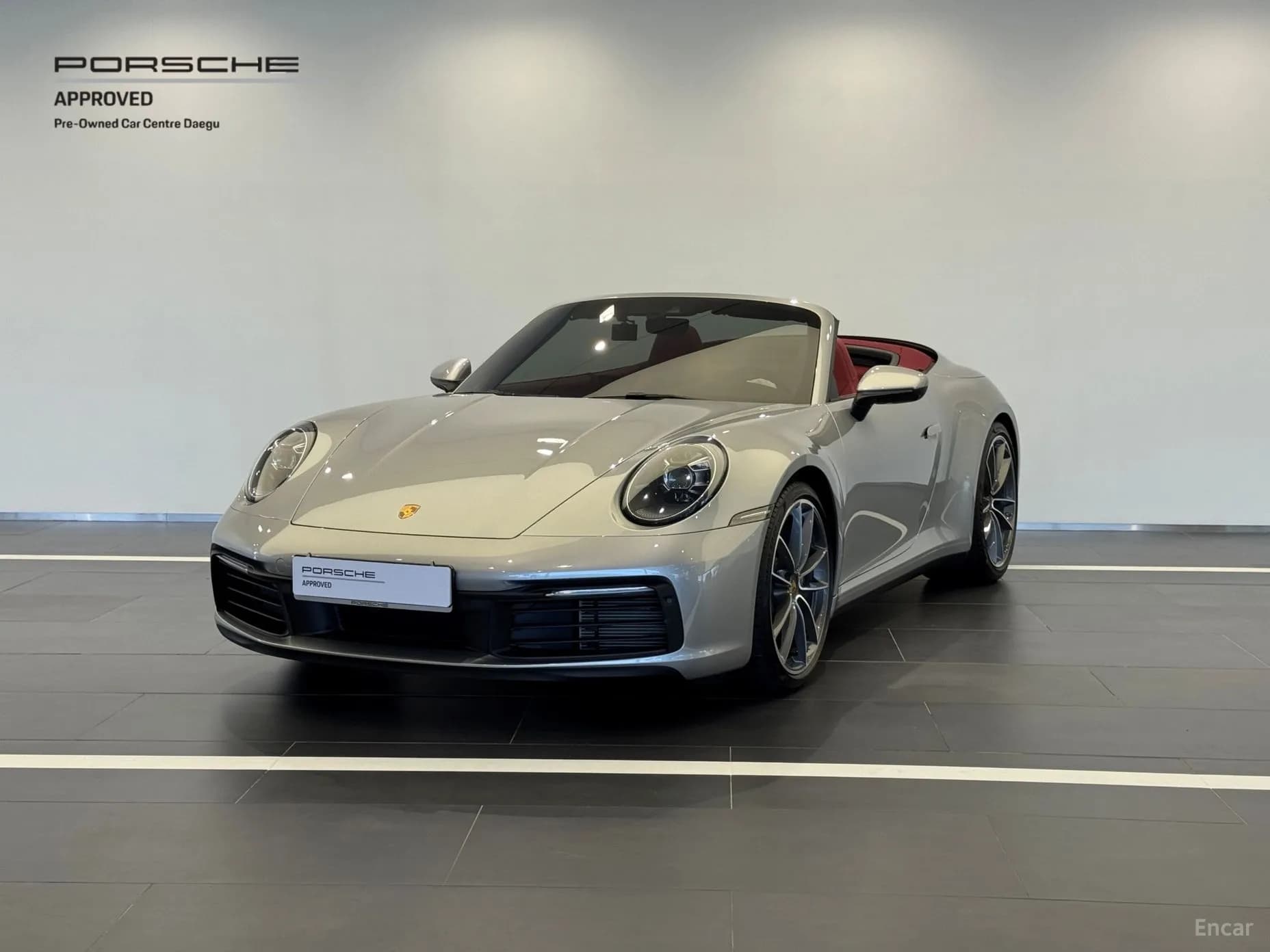 911 (992)