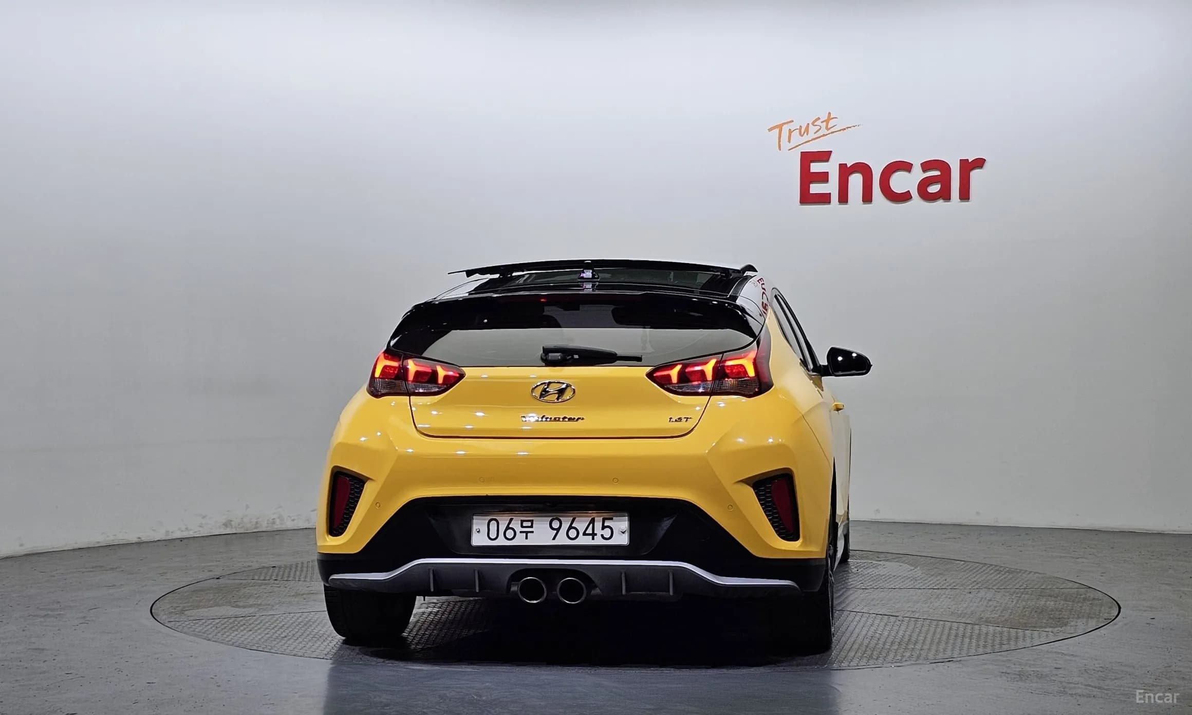 Veloster (JS)