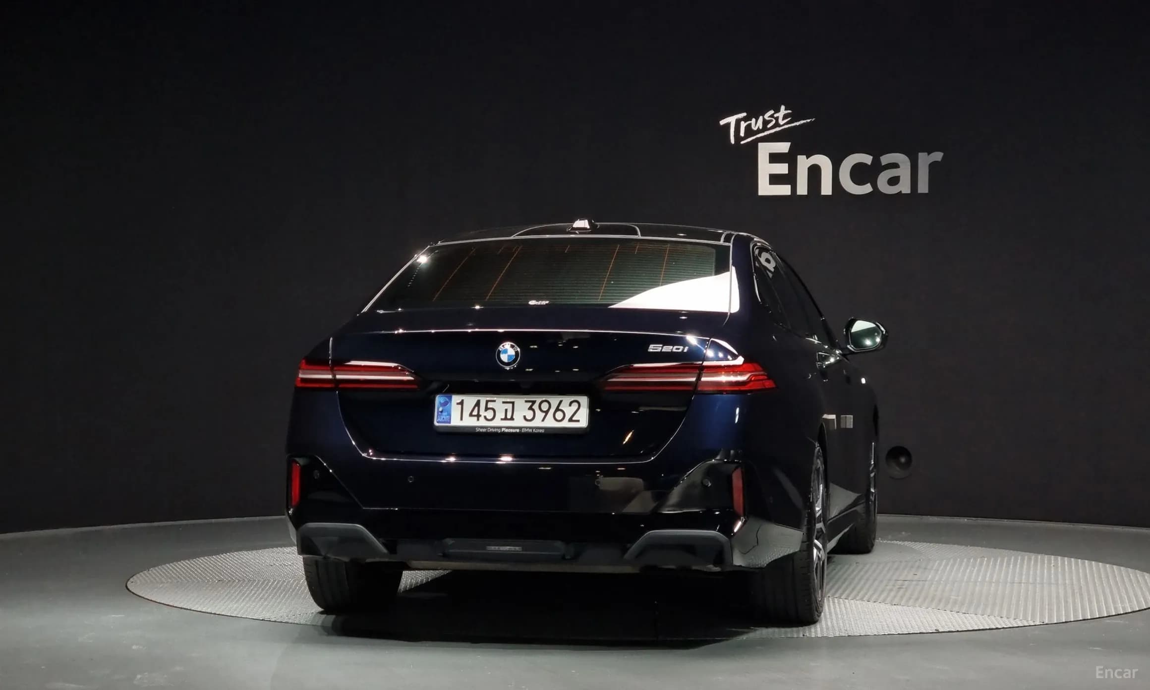 5 Series (G60)