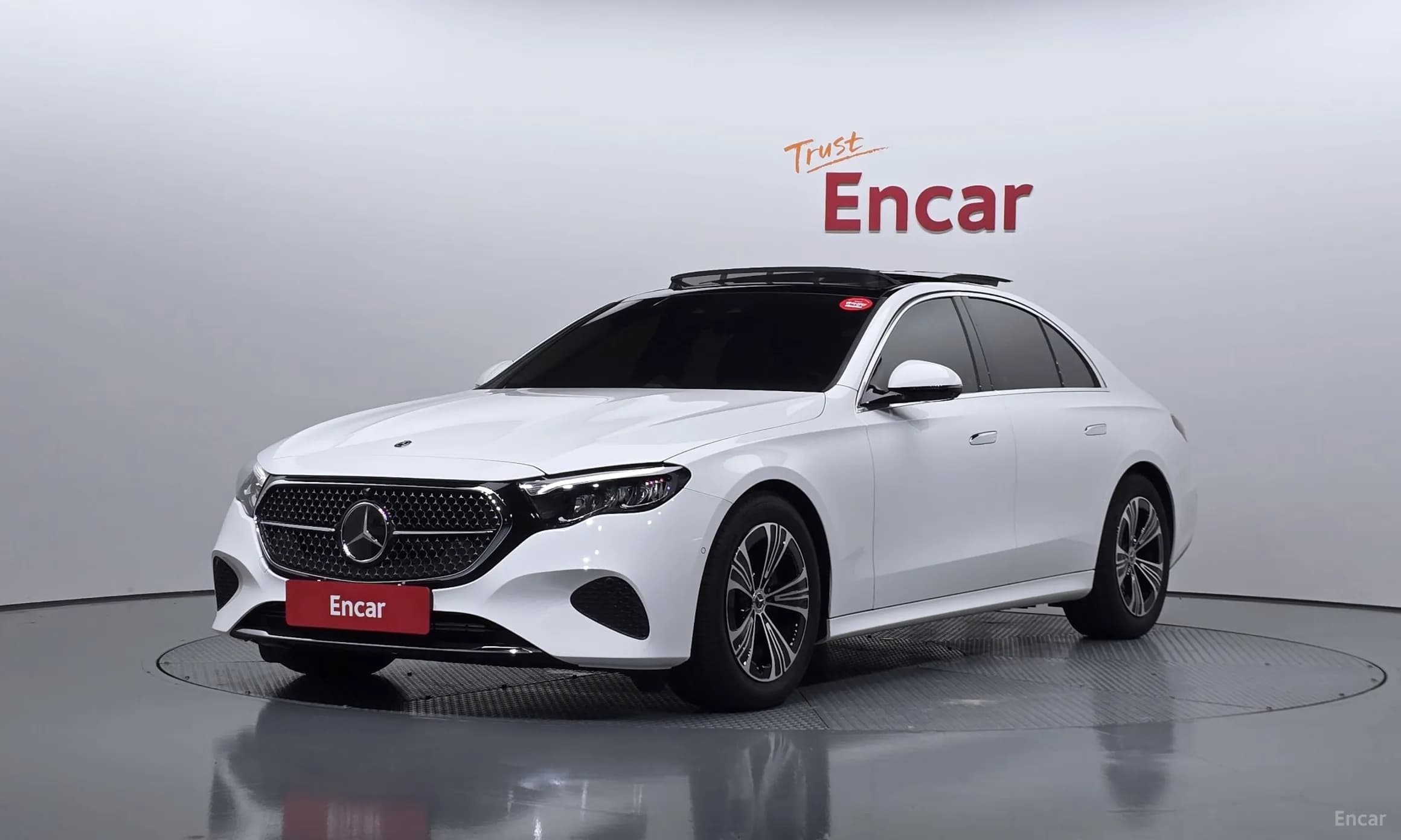 E-Class W214