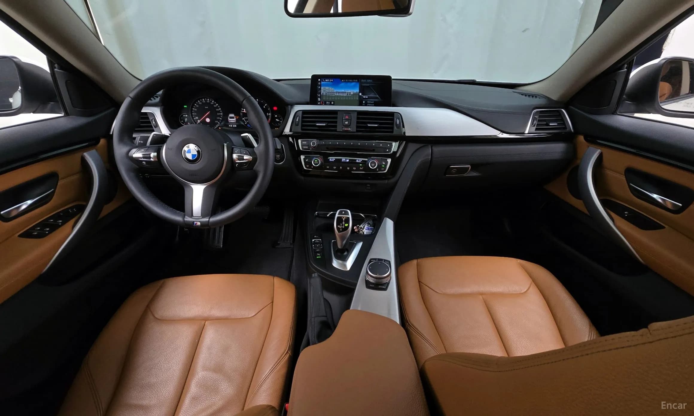 Series 4 (F32)