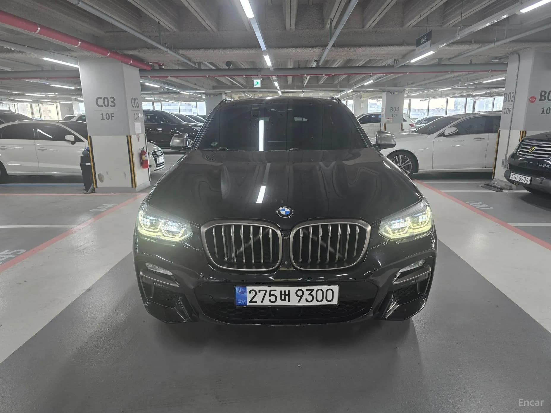 X4 (G02)