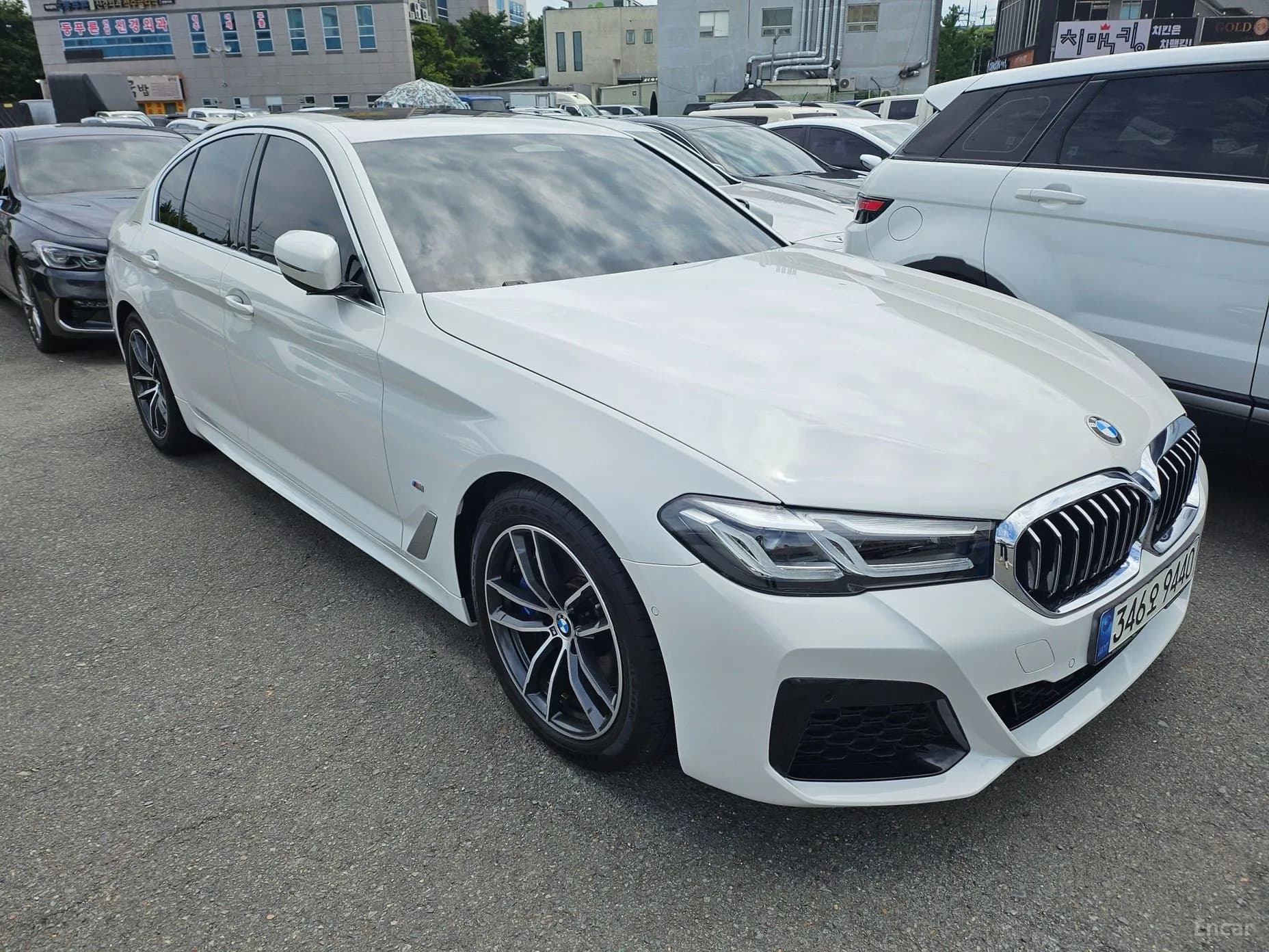 5 Series (G30)