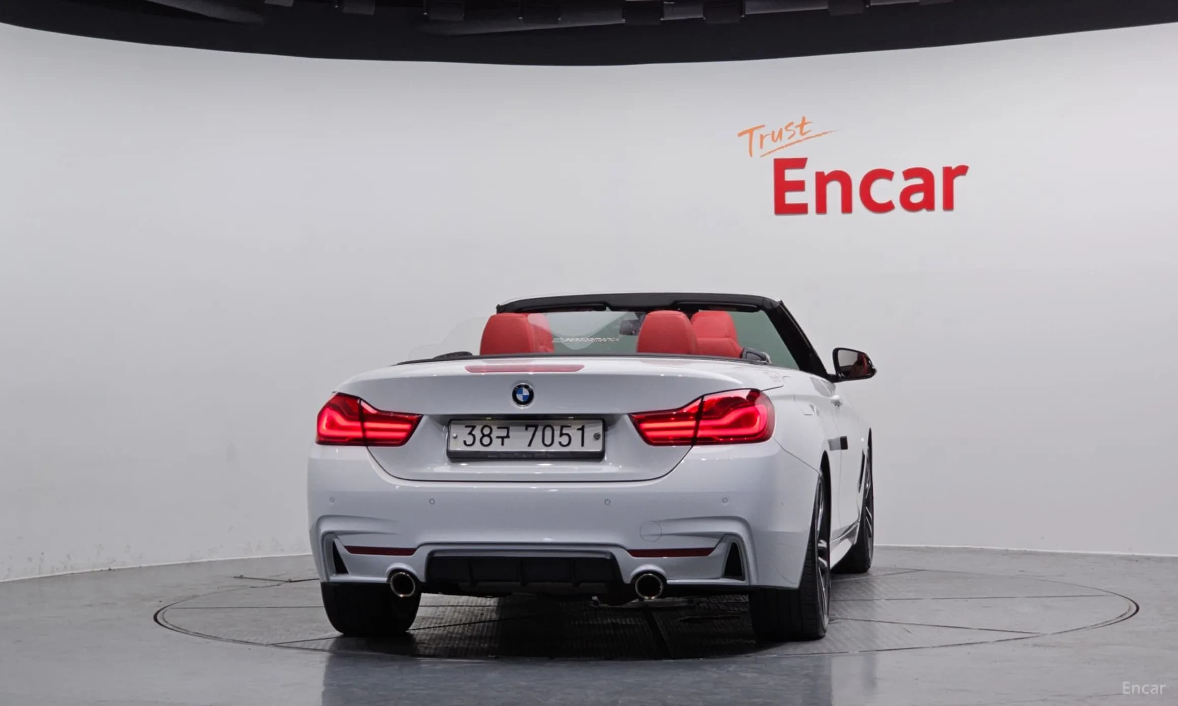 Series 4 (F32)