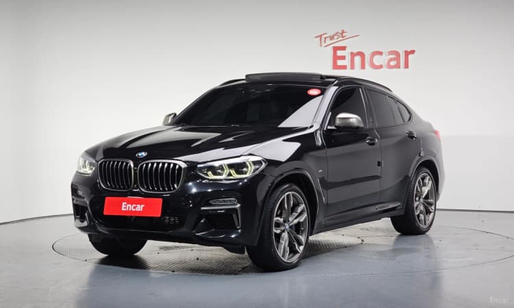 X4 (G02)