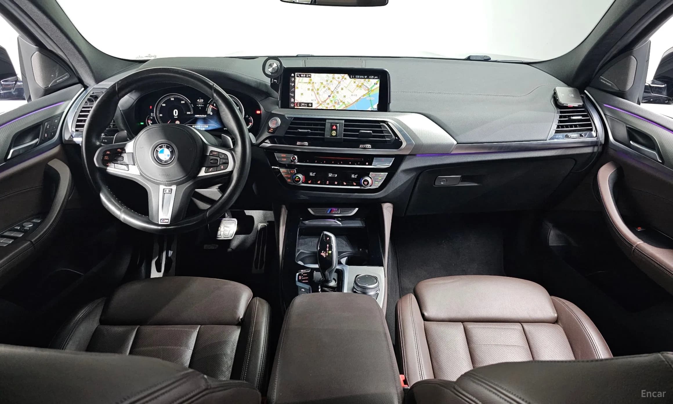 X4 (G02)