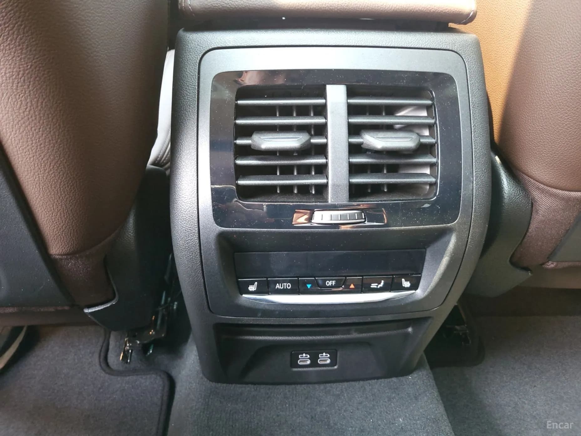 X4 (G02)