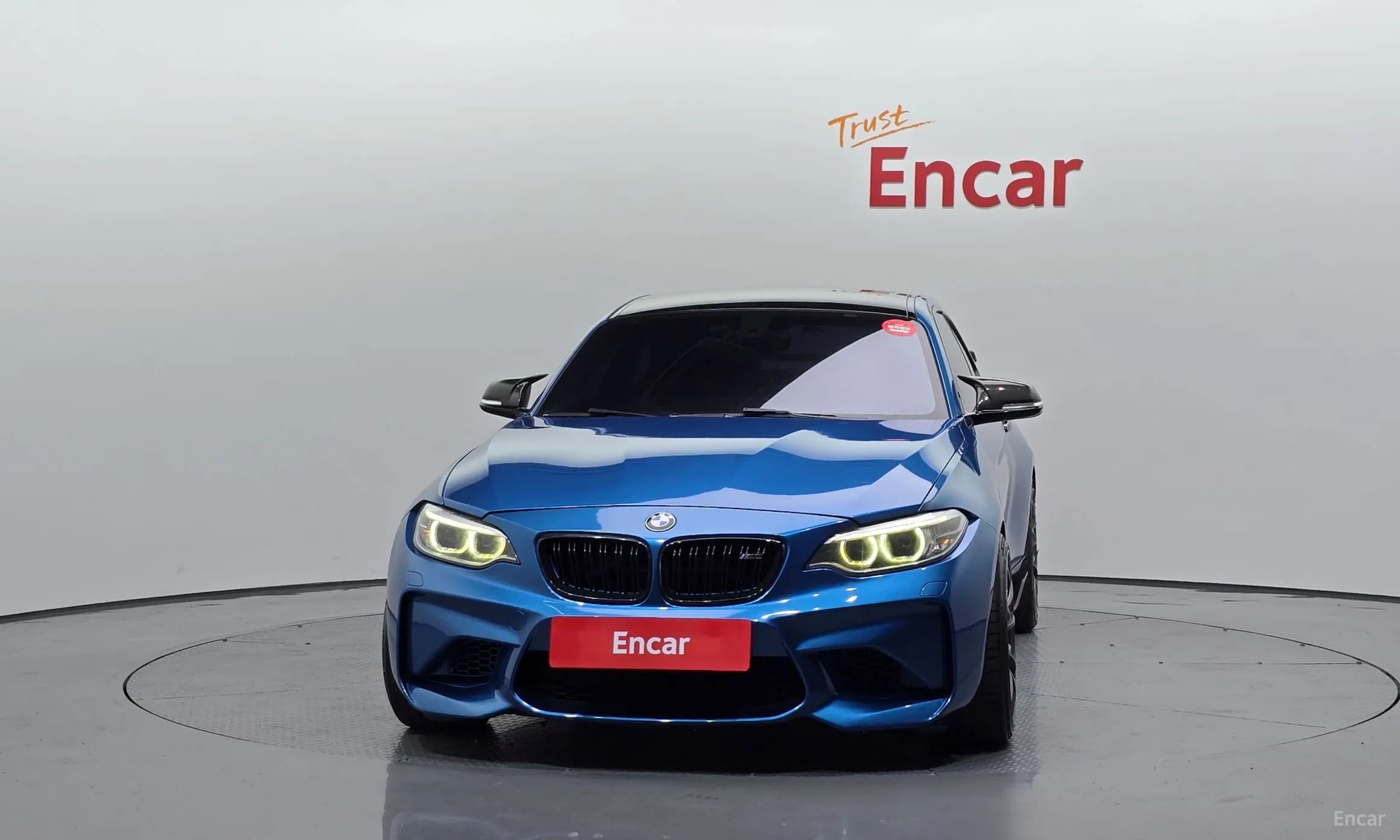 M2 (F87)