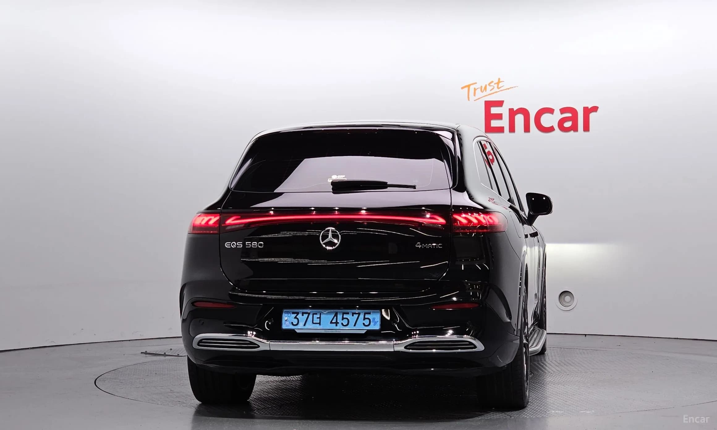 EQS SUV X296