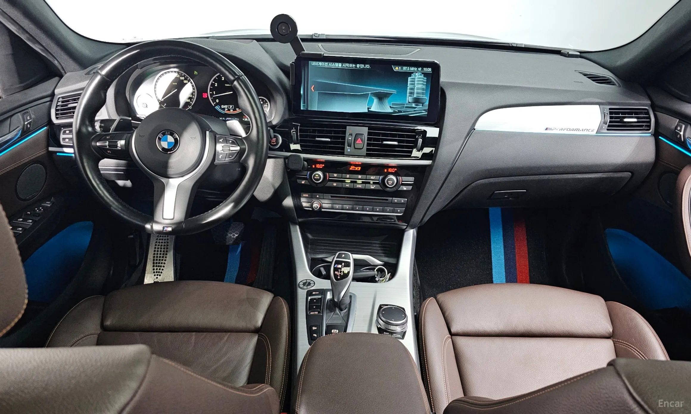 X4 (F26)