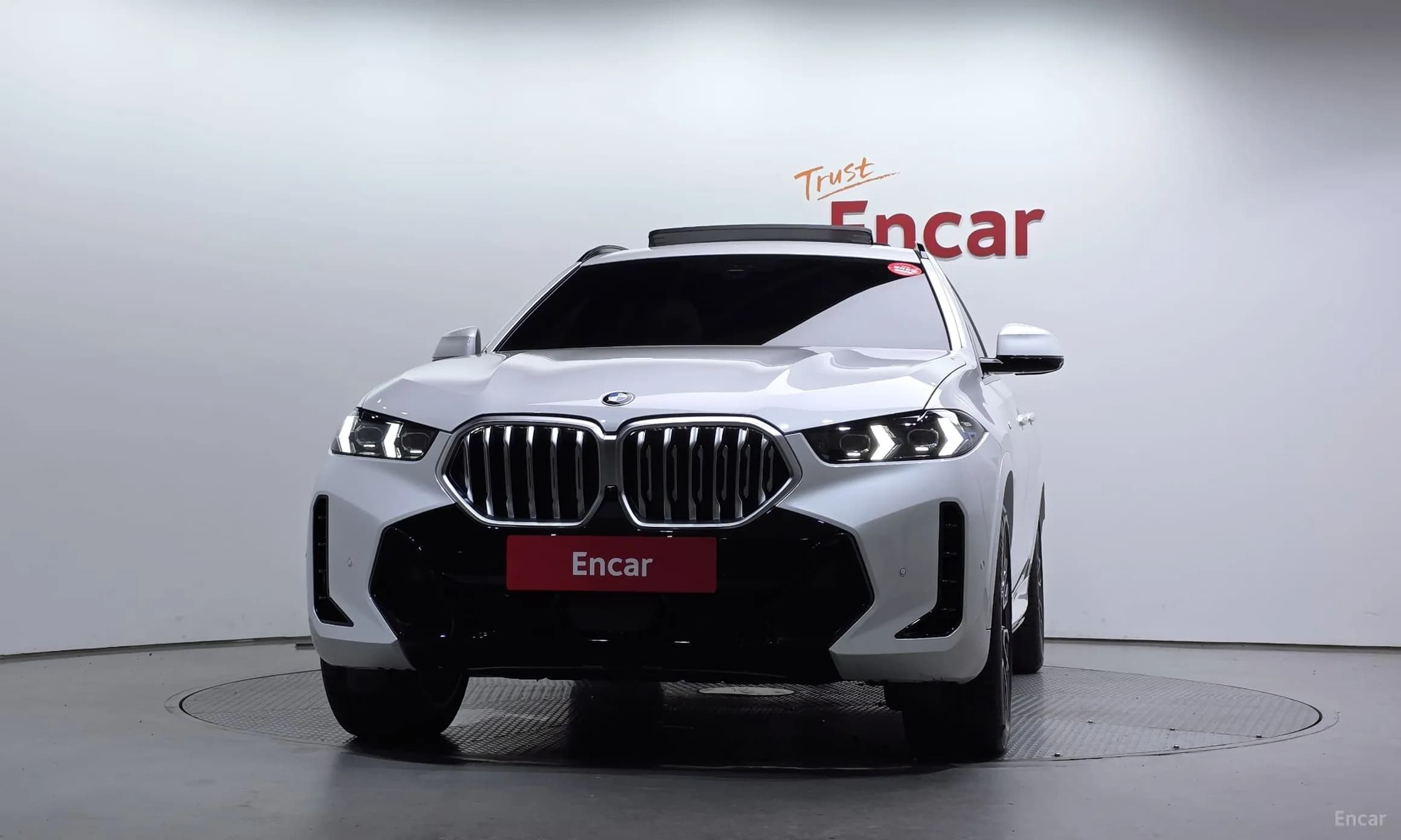 X6 (G06)