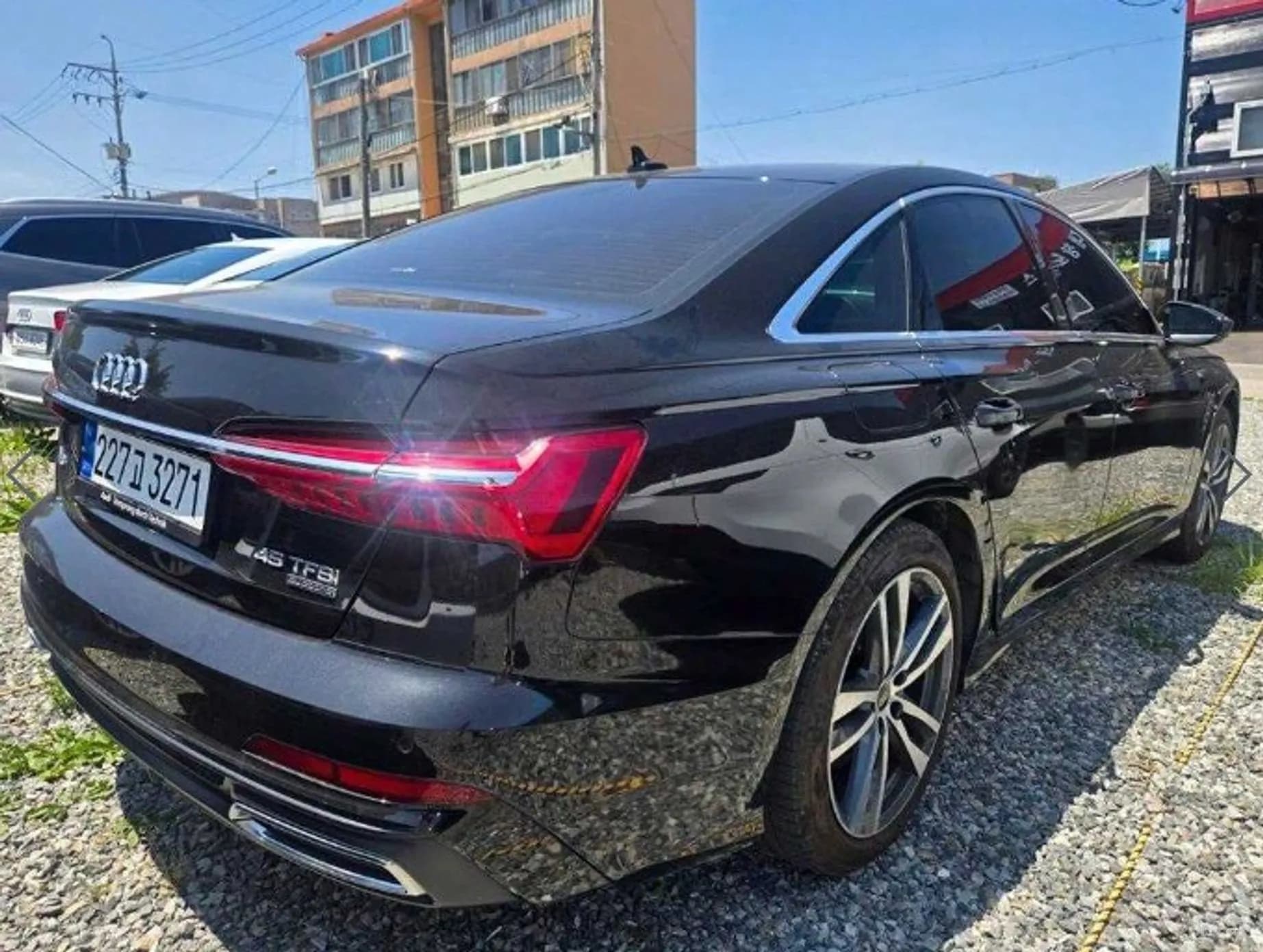 A6 (C8)
