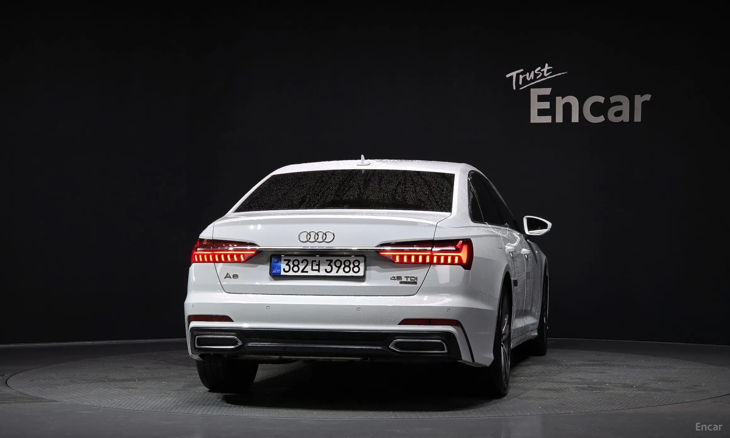 A6 (C8)