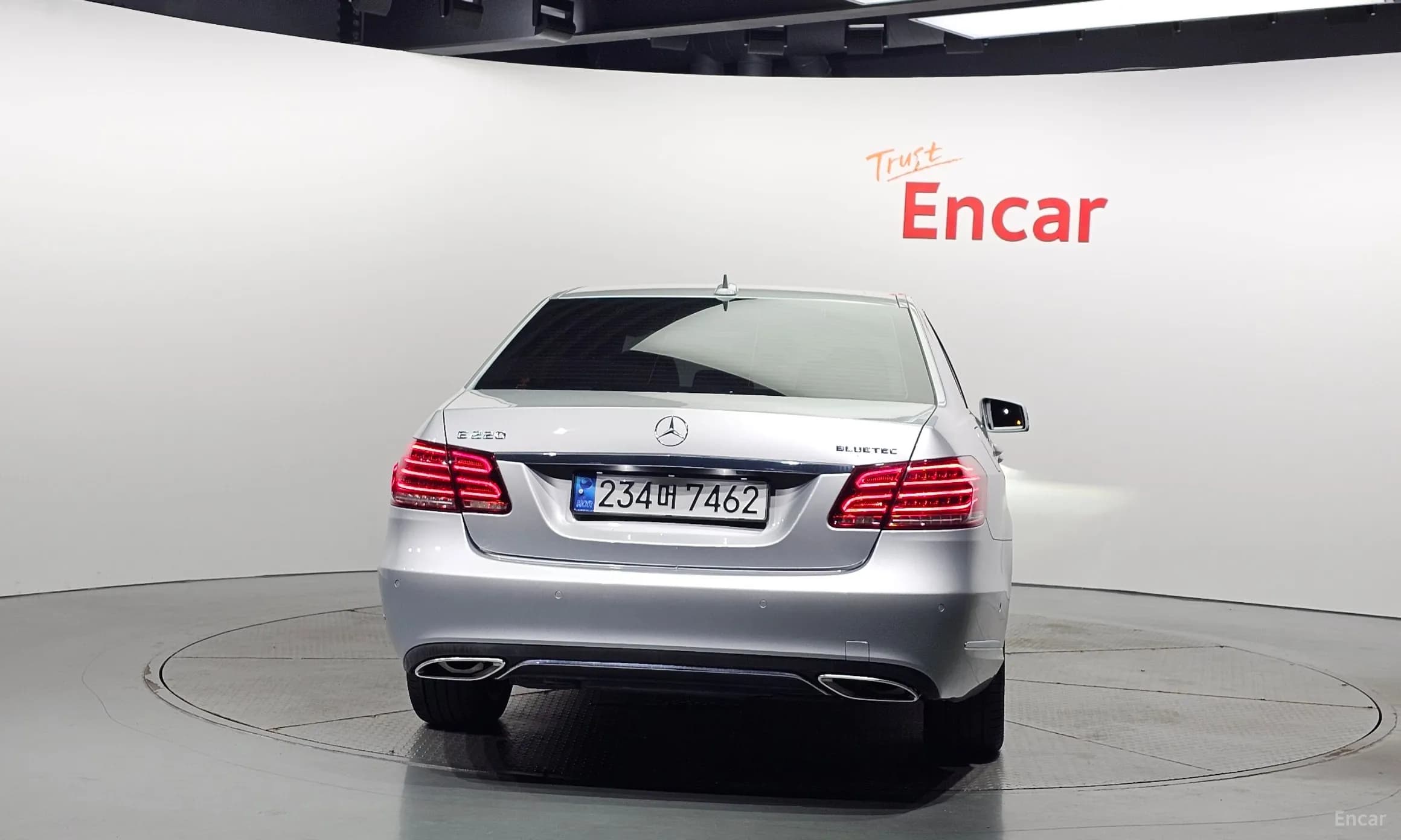 E-Class W212