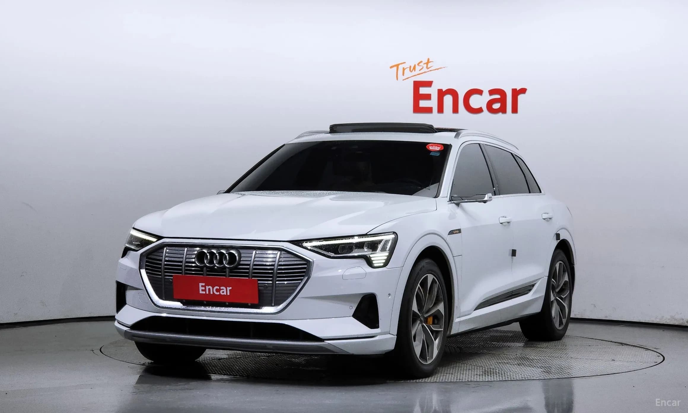 e-tron