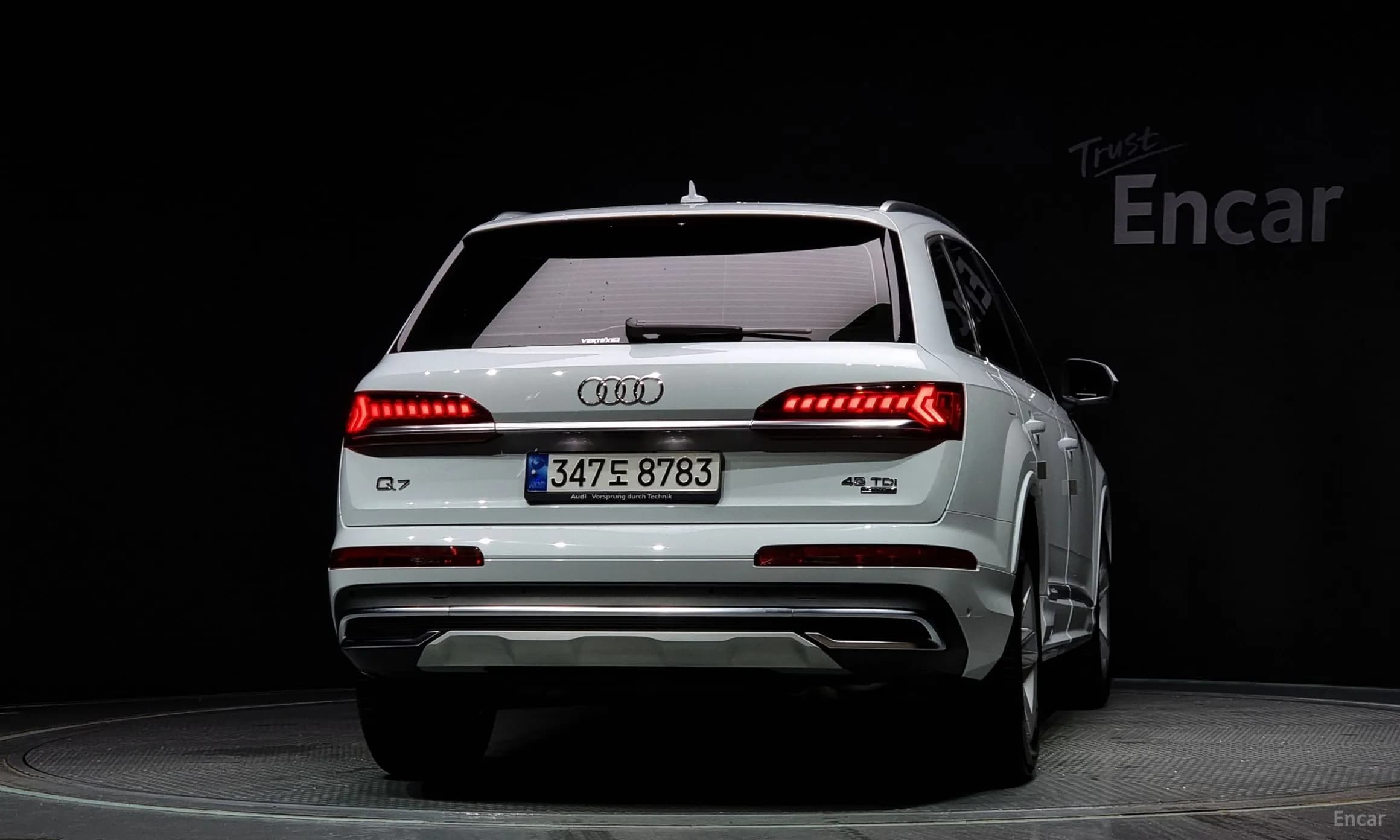 Q7 (4M)