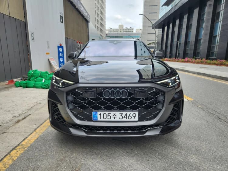 RSQ8 (4M)