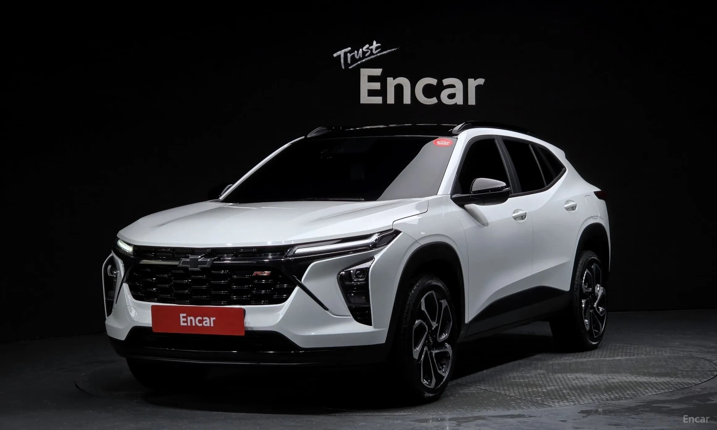 Trax Crossover
