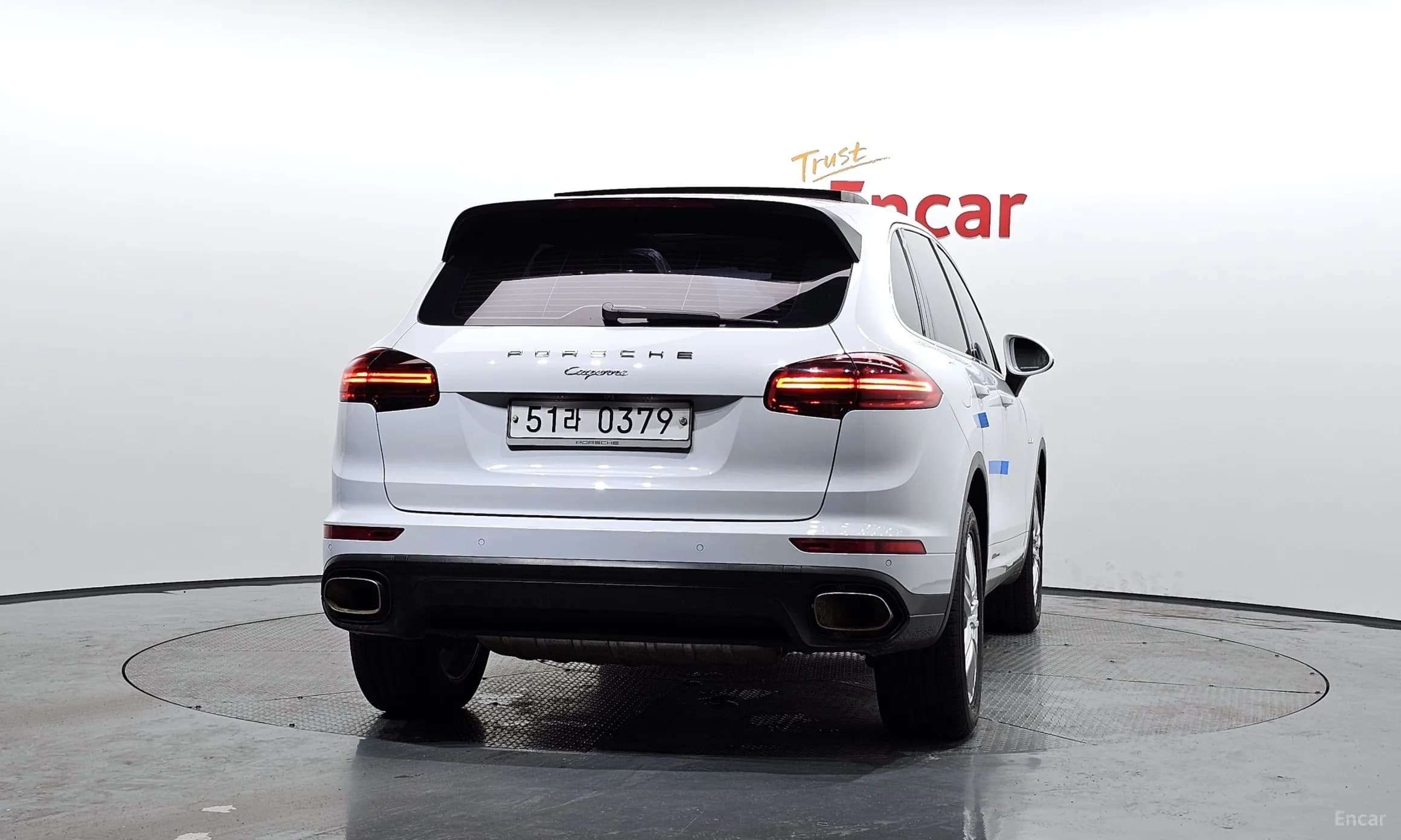 New Cayenne