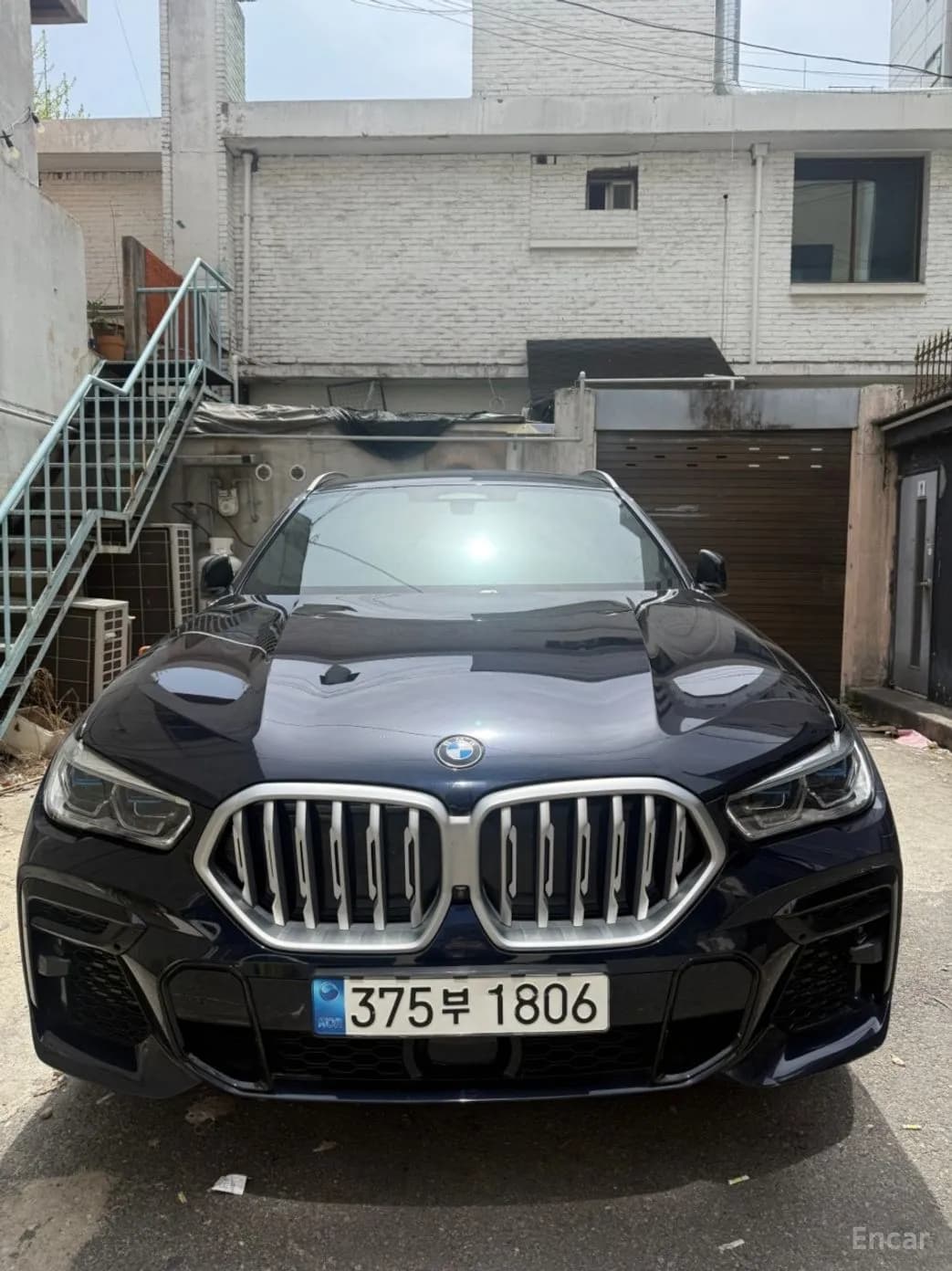 X6 (G06)