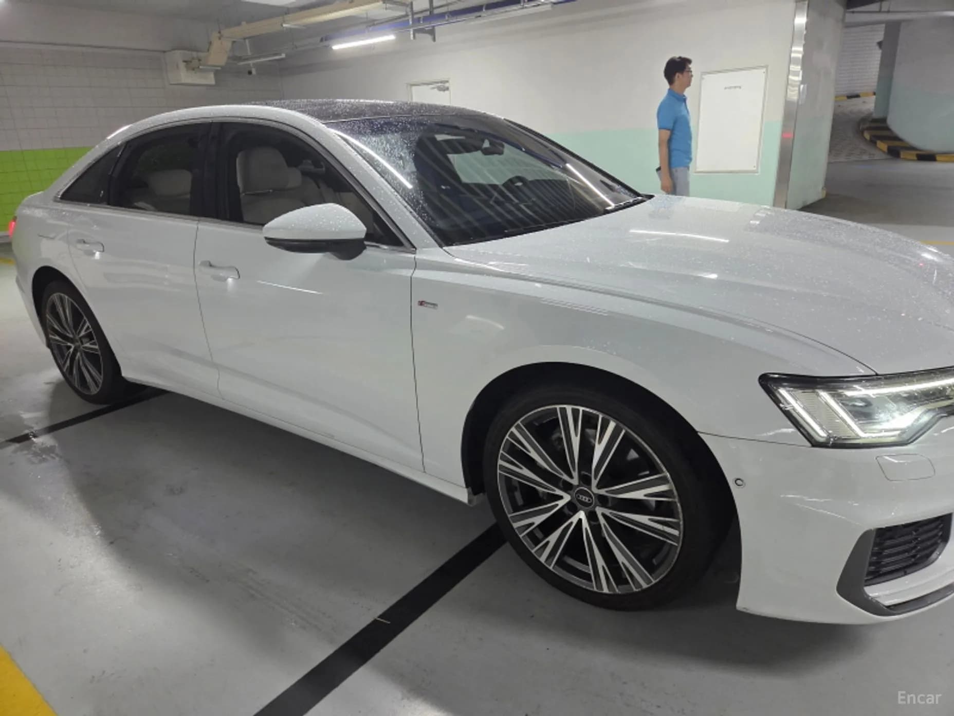 A6 (C8)