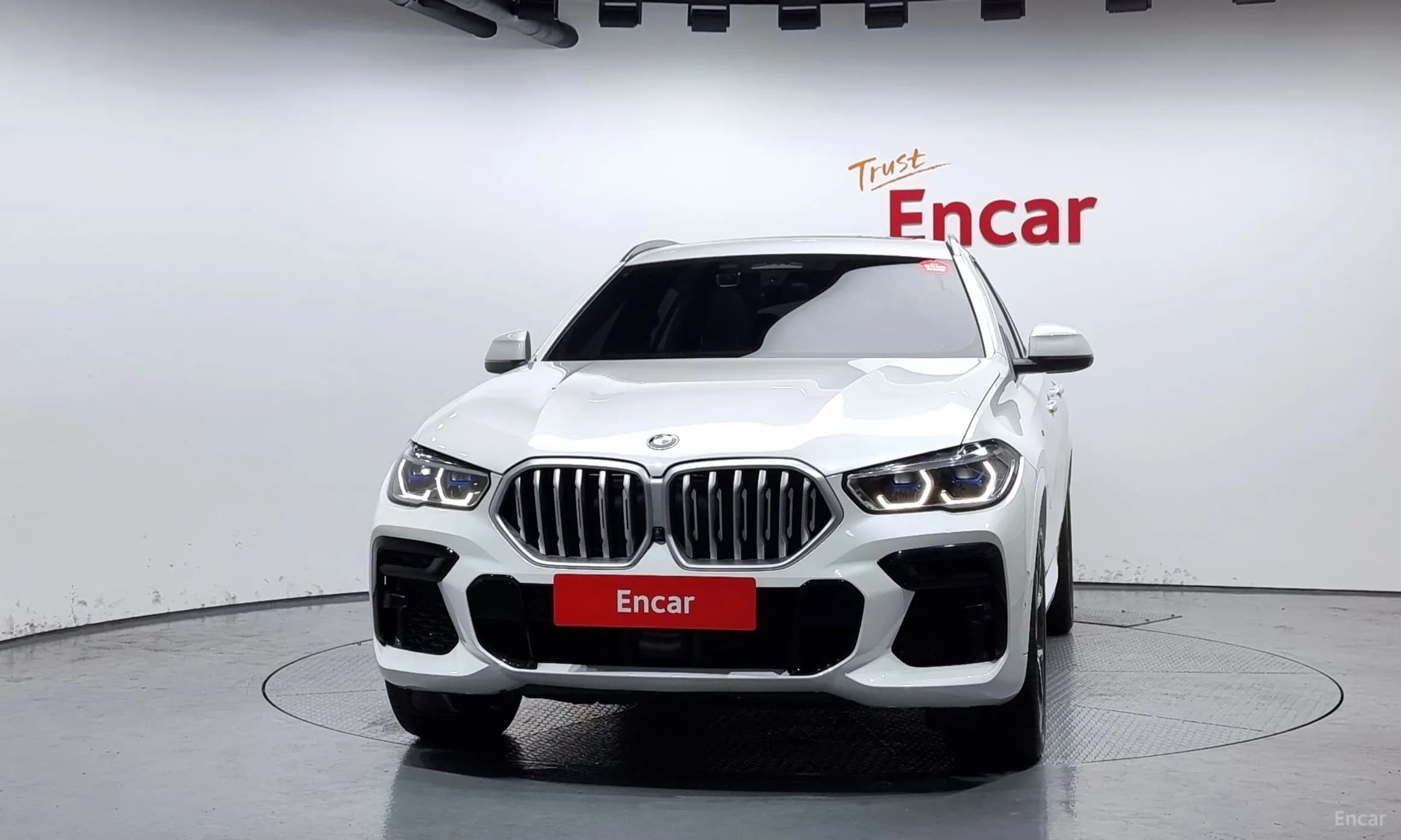 X6 (G06)
