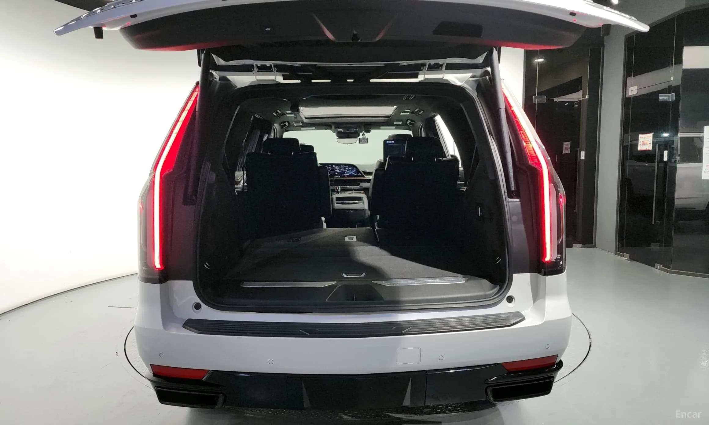 Escalade 5th Generation