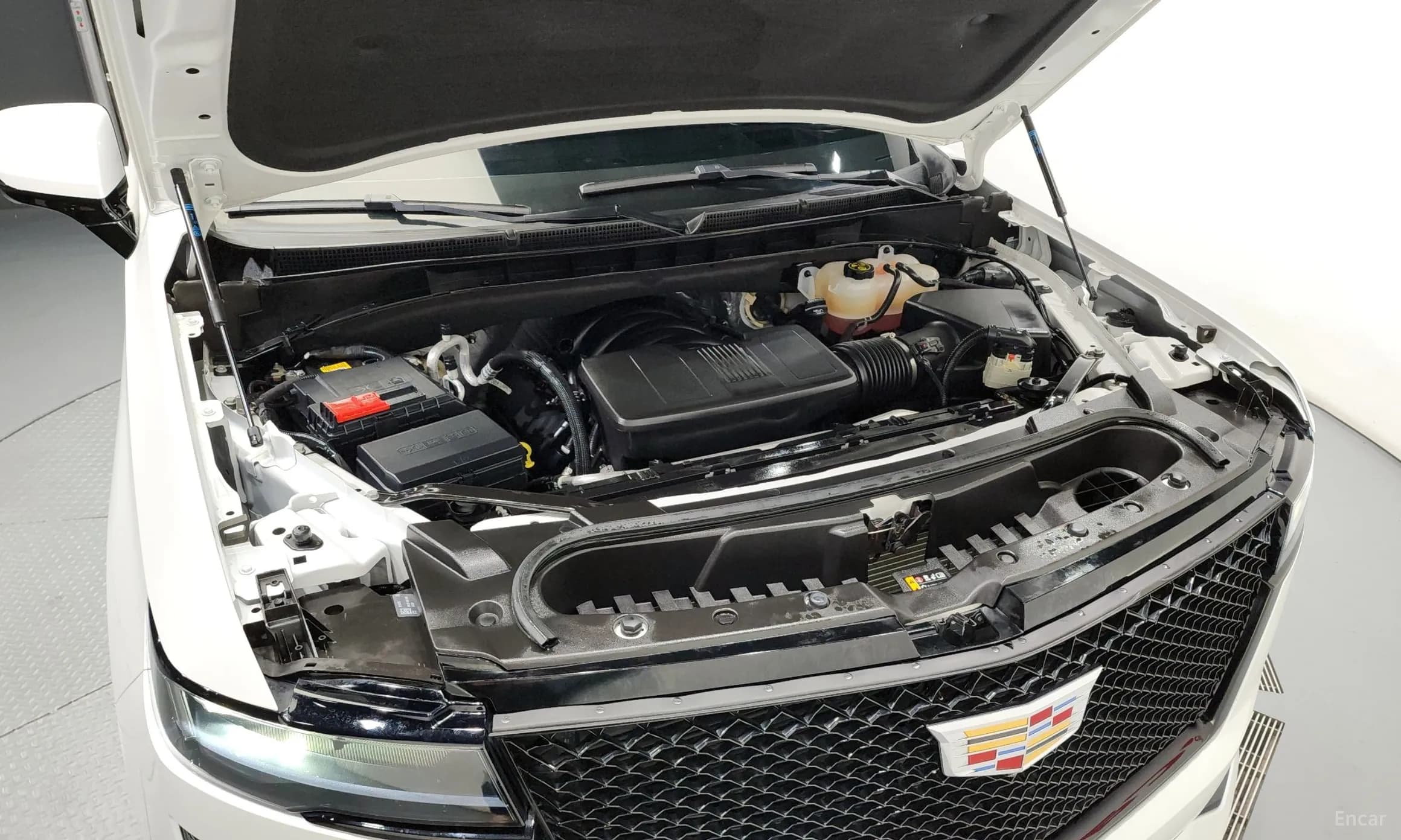 Escalade 5th Generation