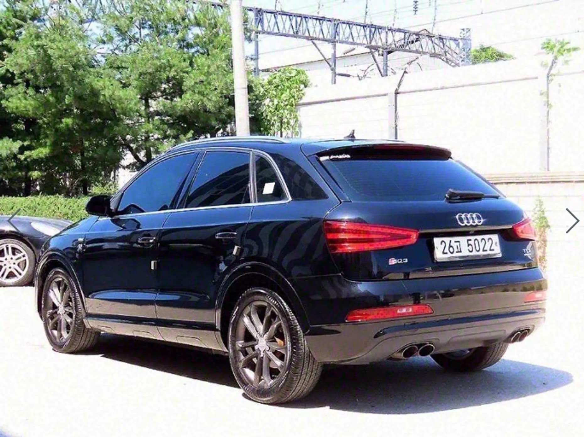 Q3