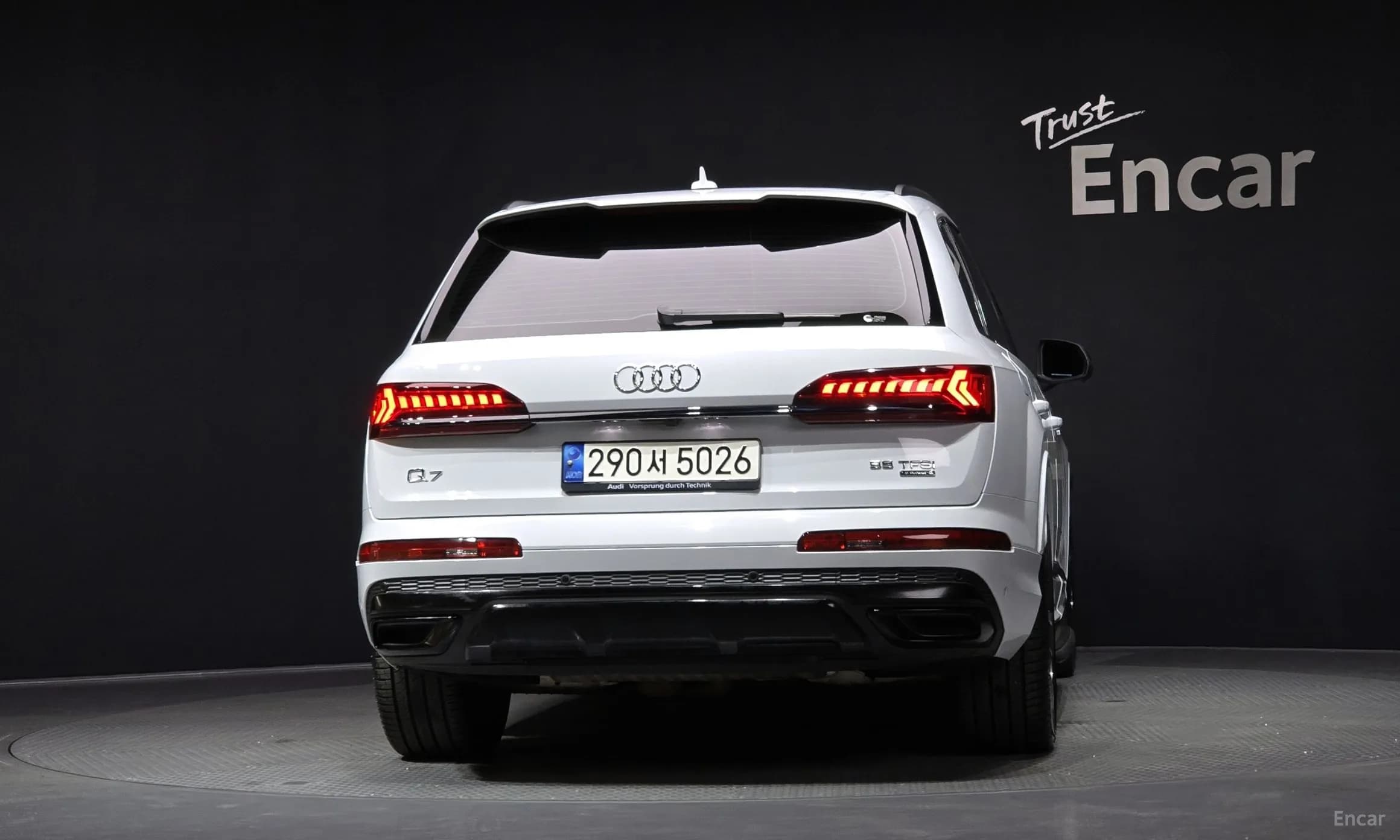 Q7 (4M)
